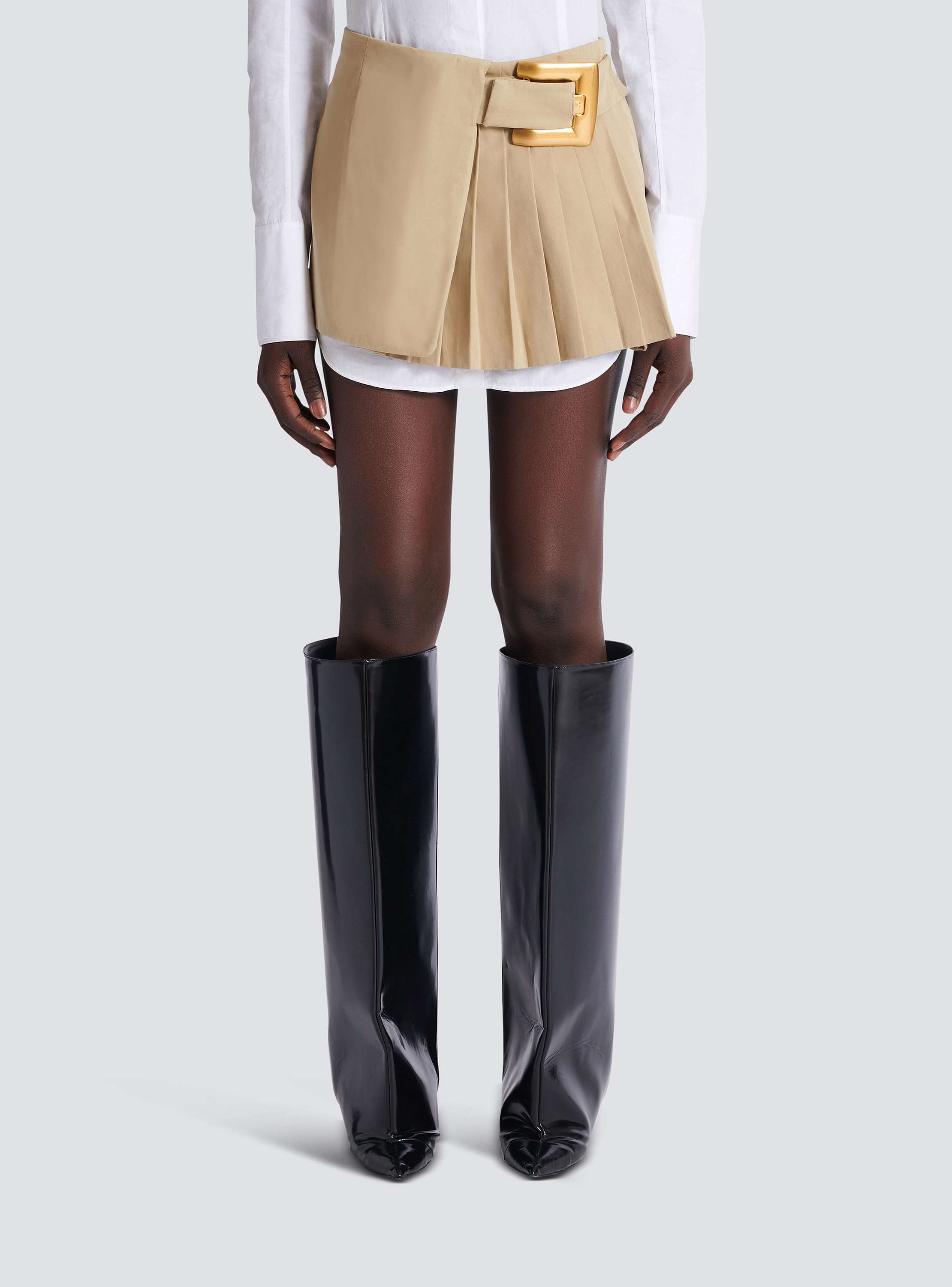 Short gabardine skirt with belt detail