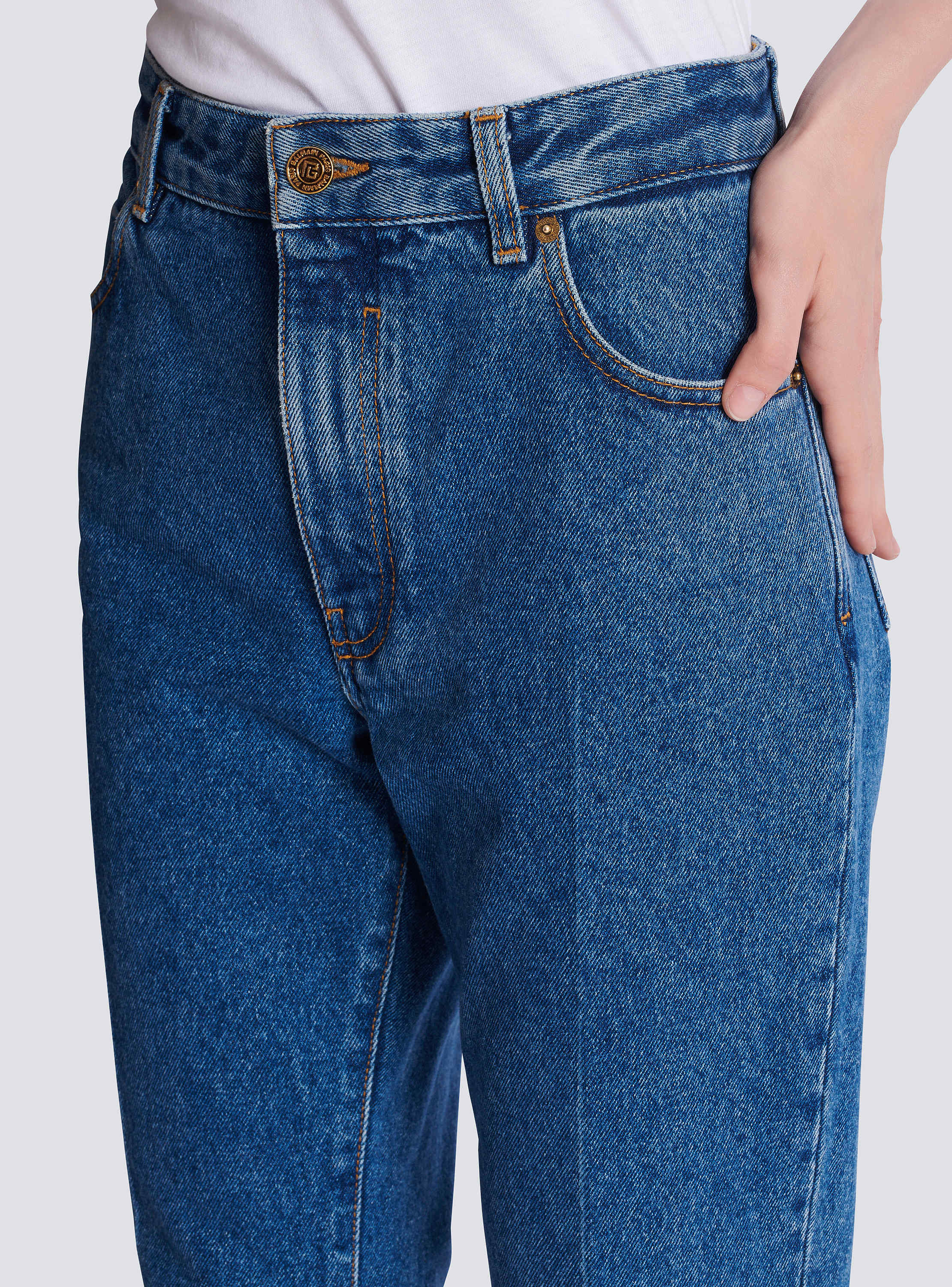 Straight-leg denim jeans