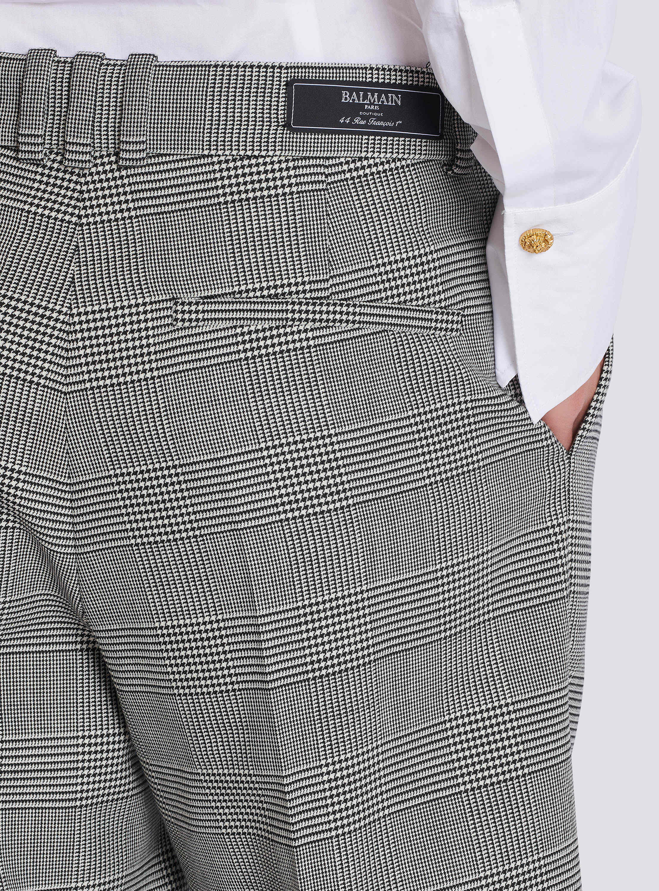 Darted shorts with Prince of Wales check