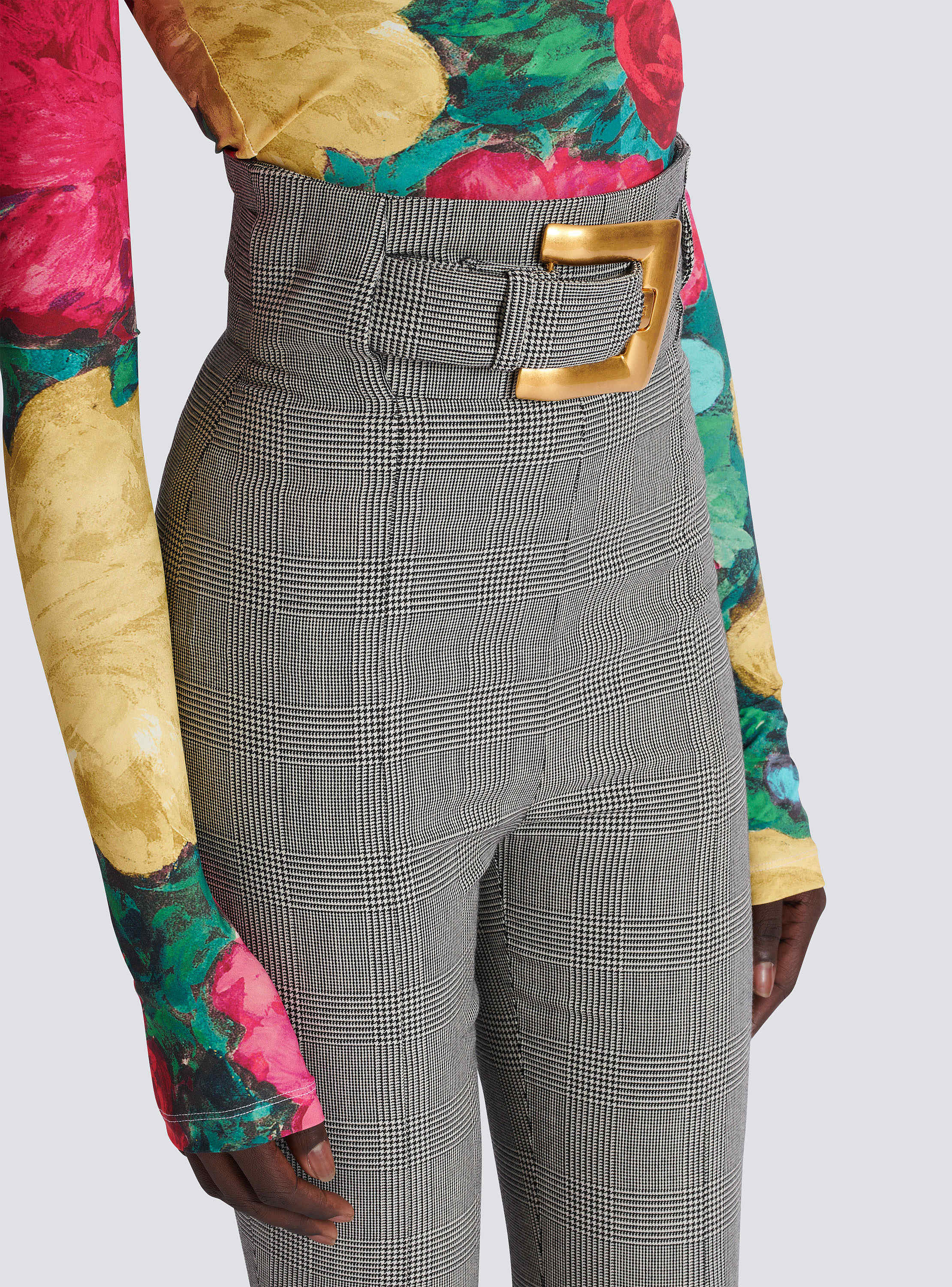 Stretch trousers in Prince of Wales jacquard