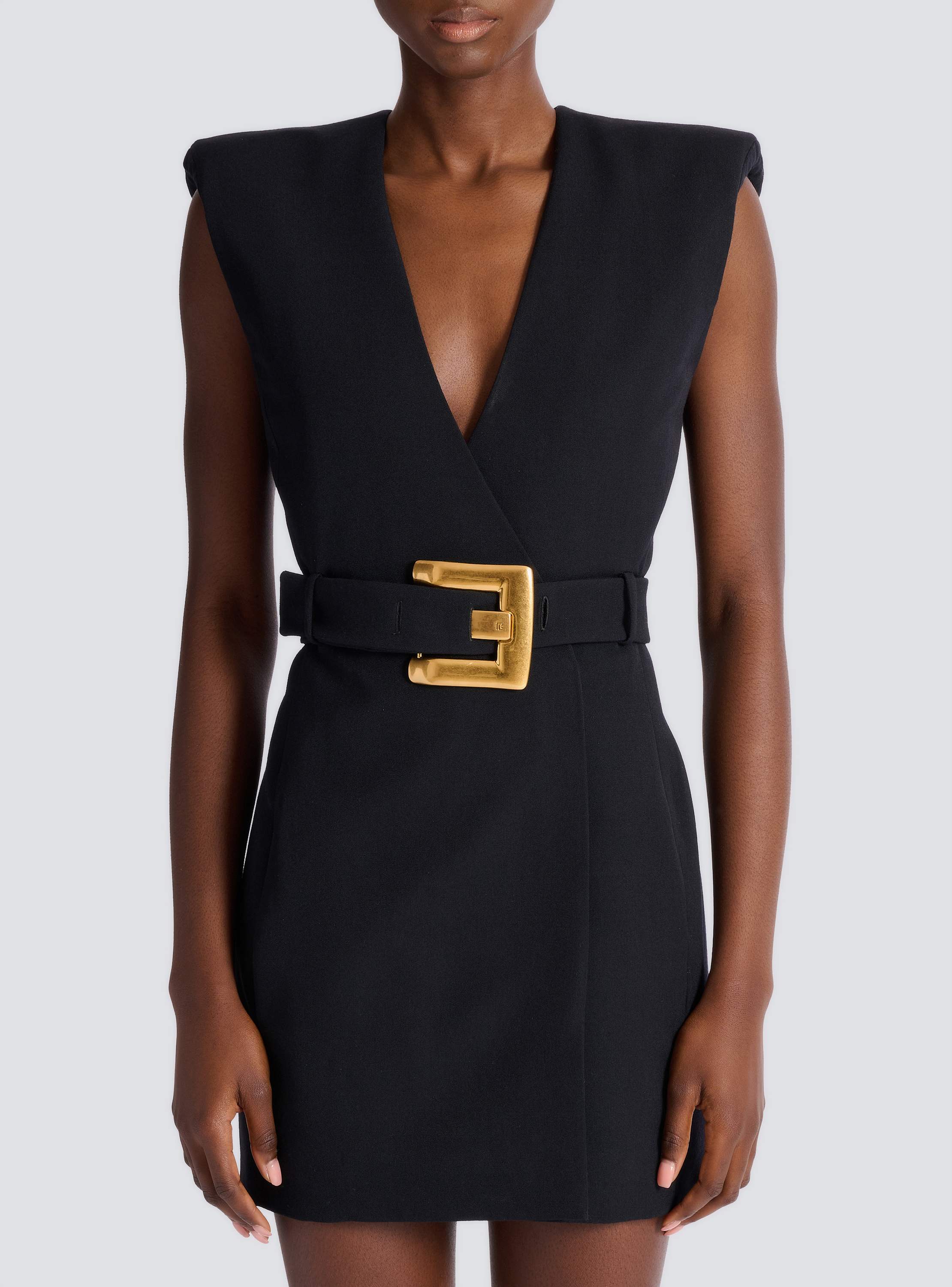 Short belted grain de poudre dress