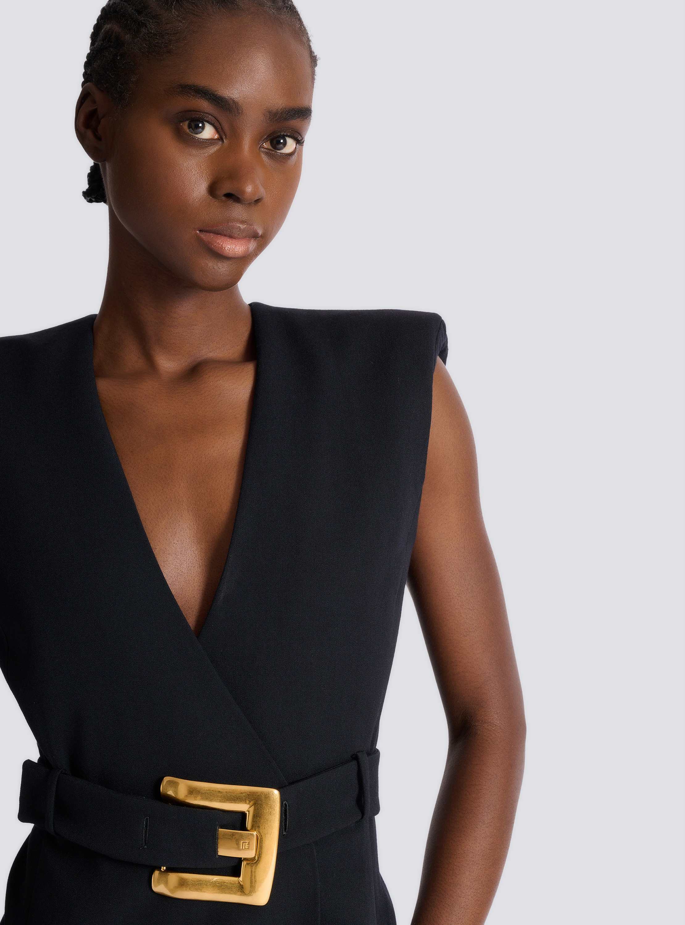 Short belted grain de poudre dress