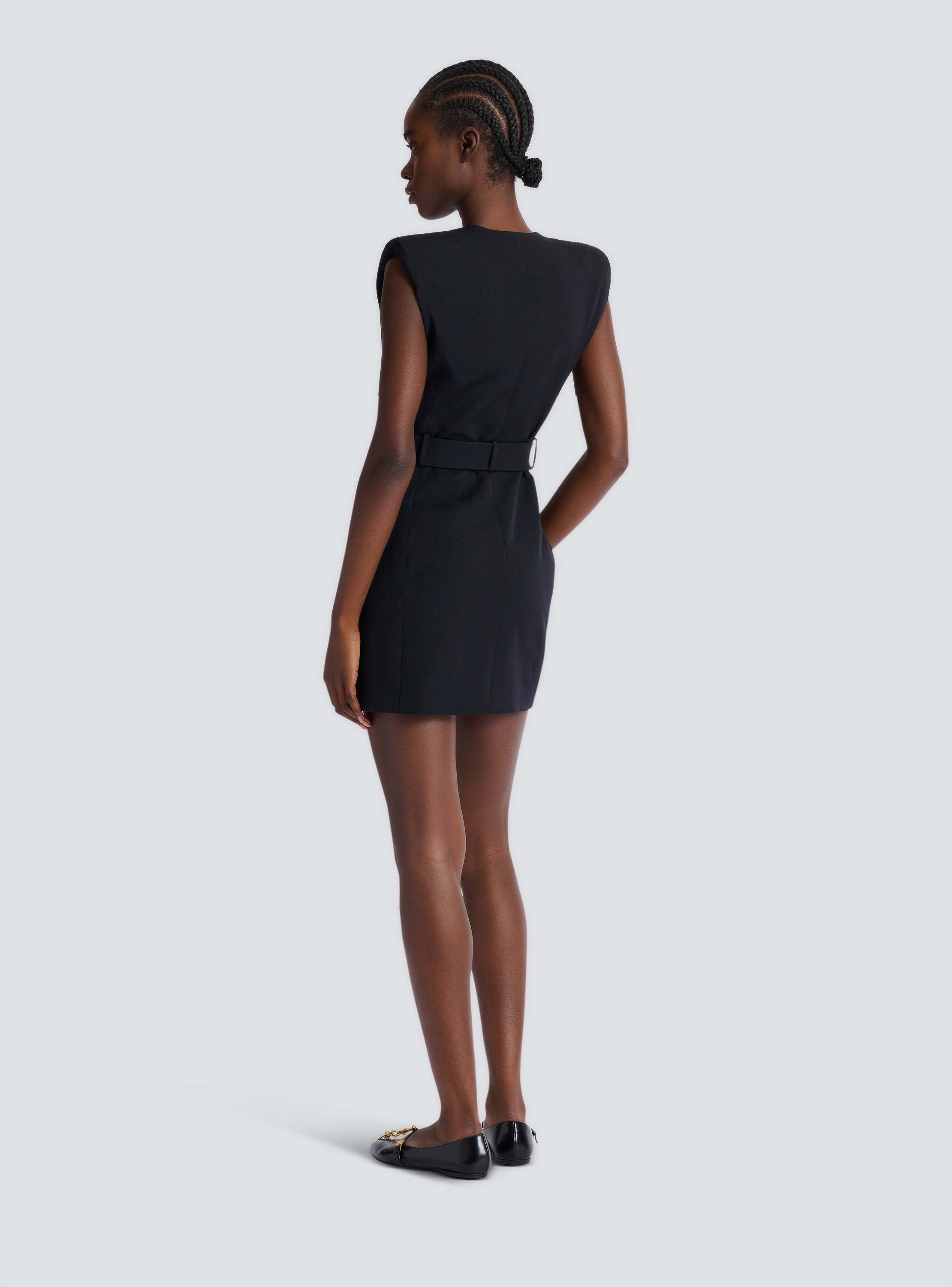 Short belted grain de poudre dress