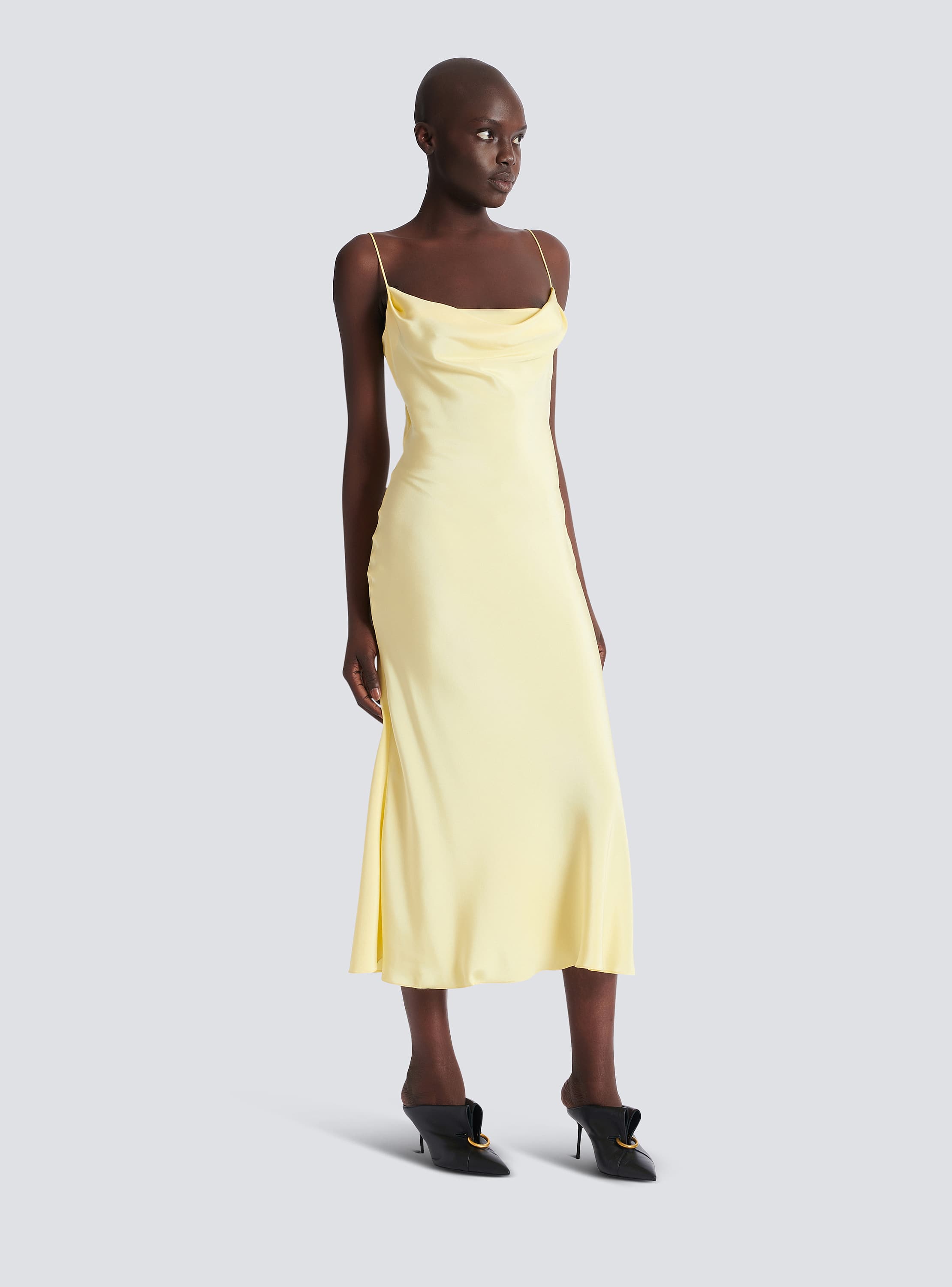 Long strappy dress in silk satin