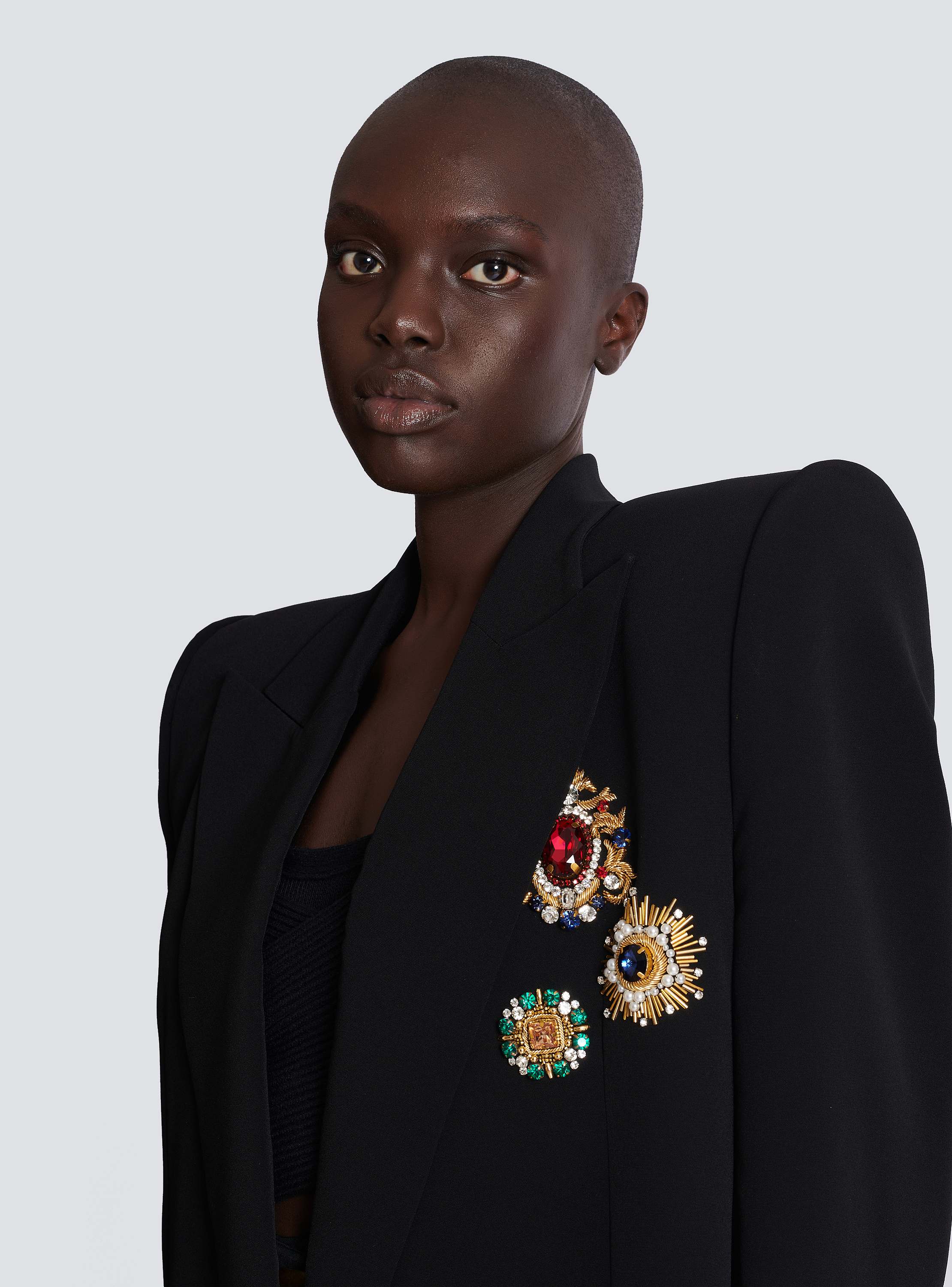 Cropped embroidered jacket