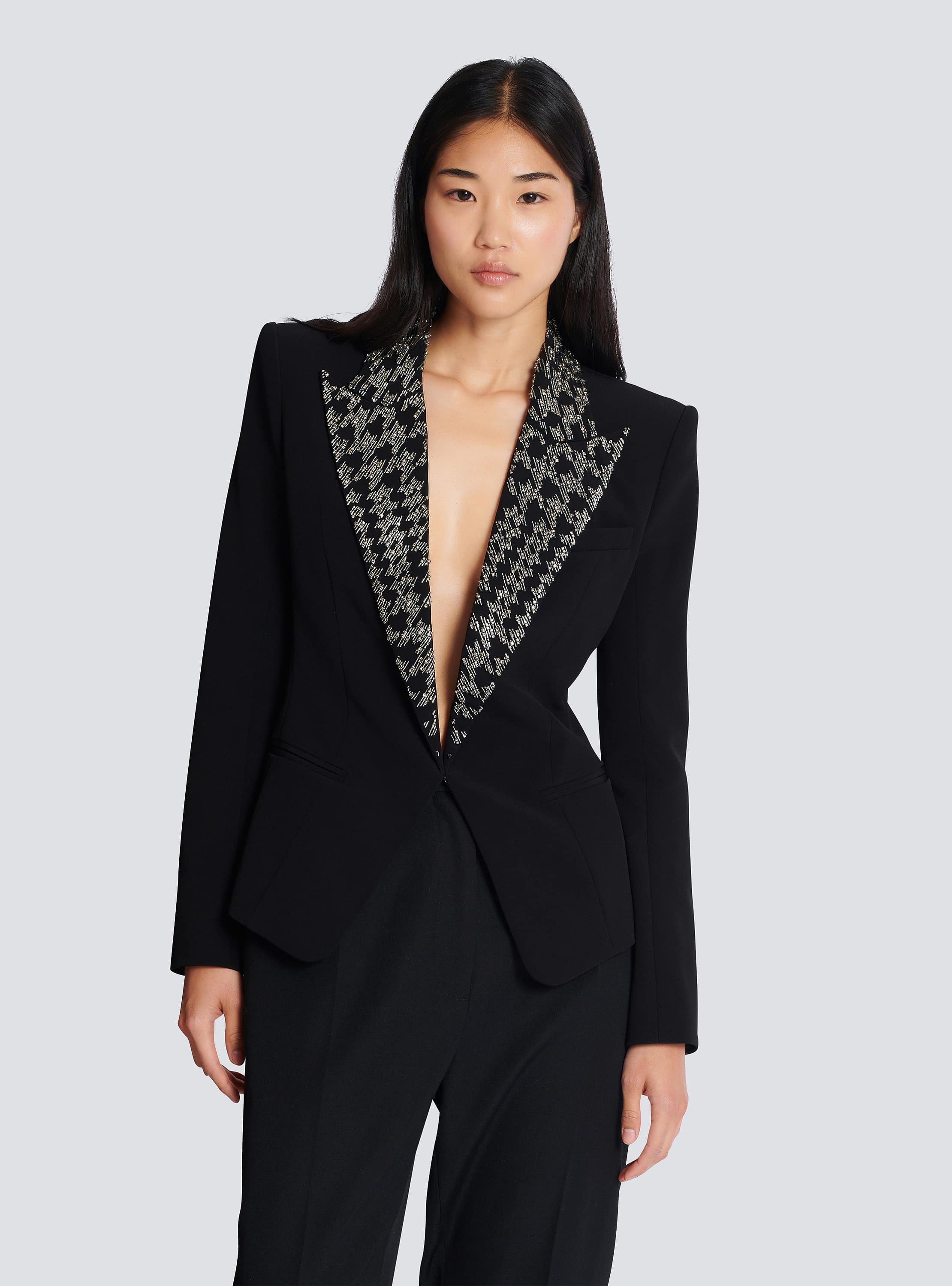 Embroidered 6-button jacket