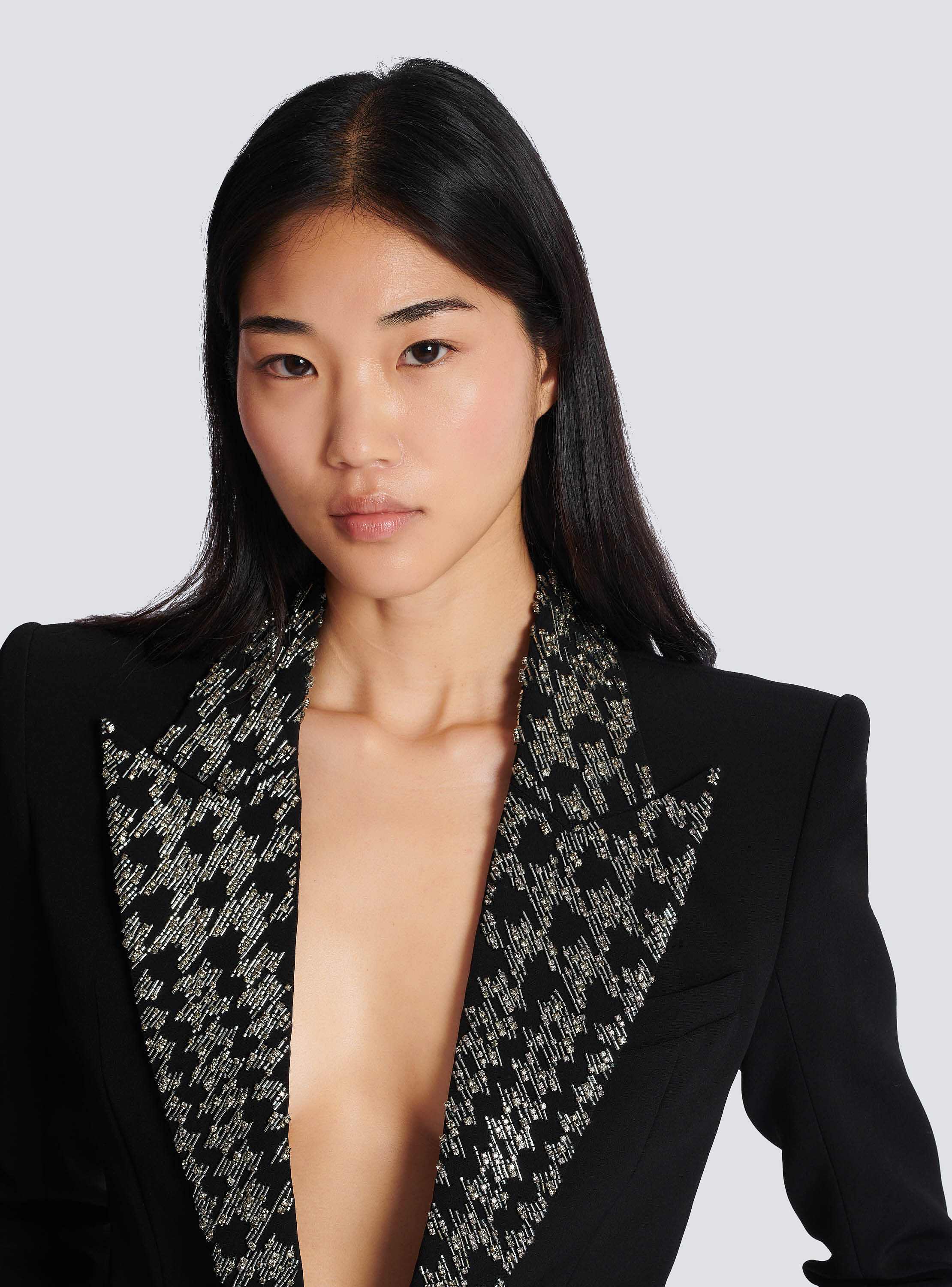 Embroidered 6-button jacket