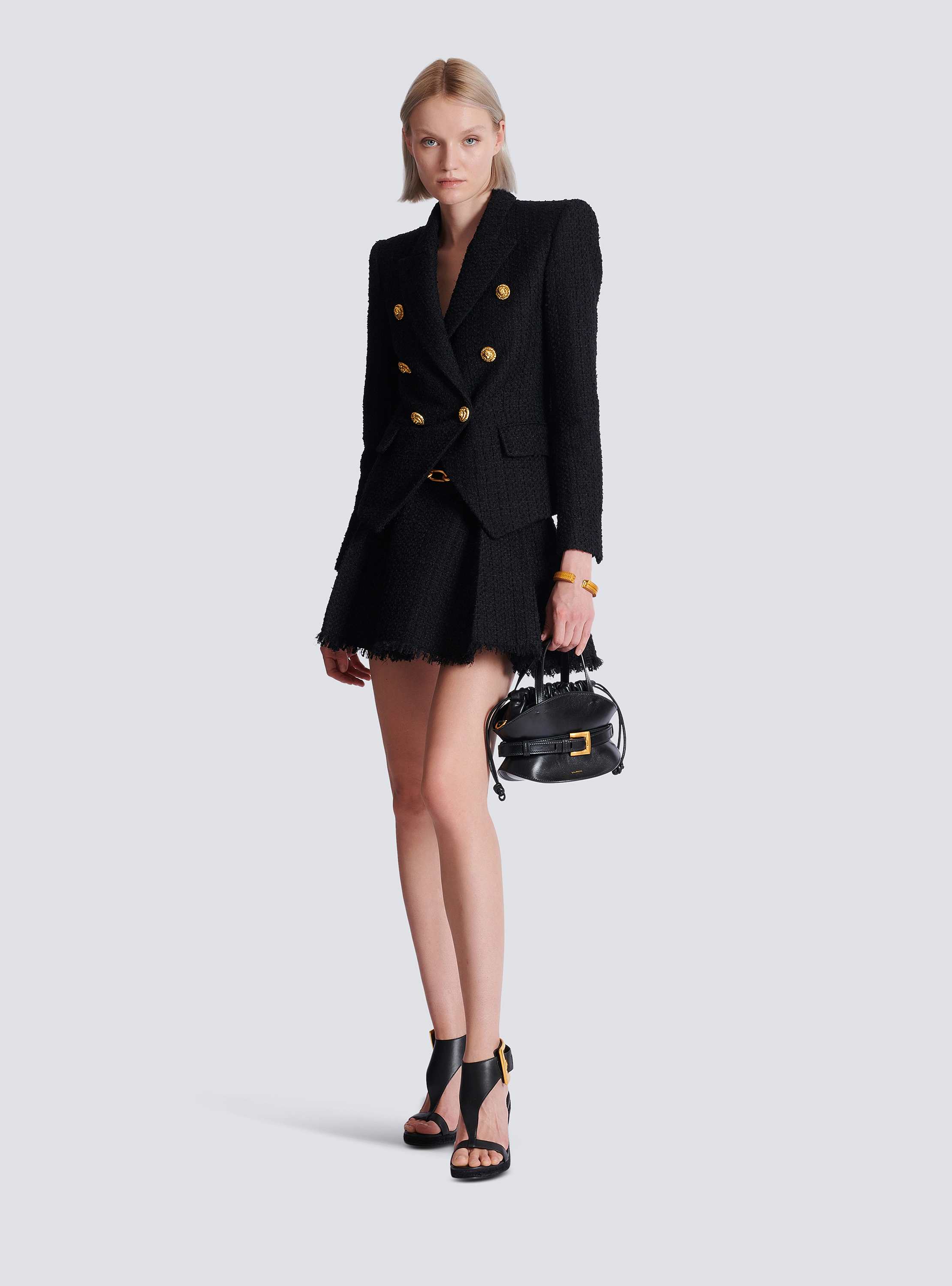 6-button tweed jacket