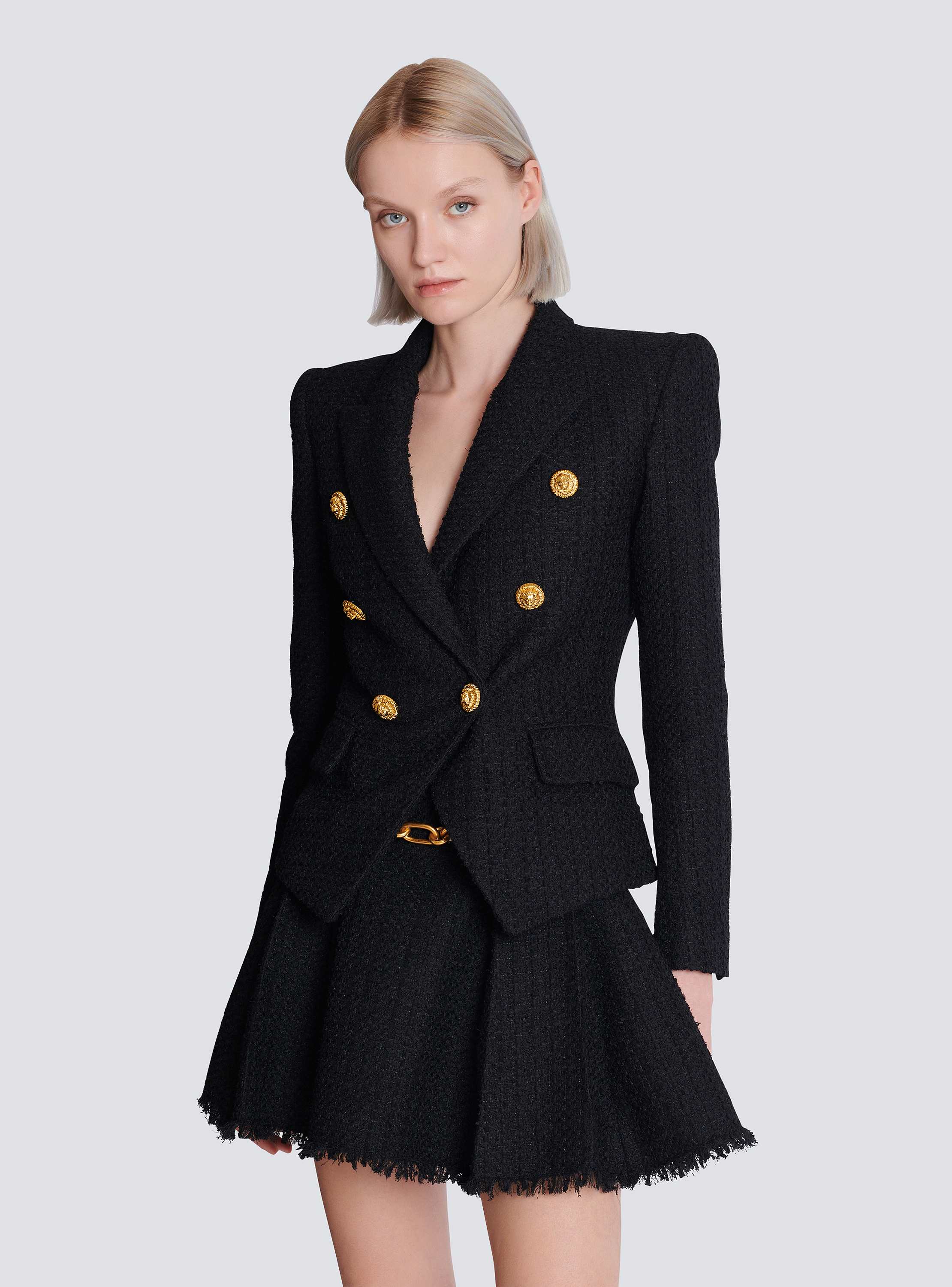 6-button tweed jacket