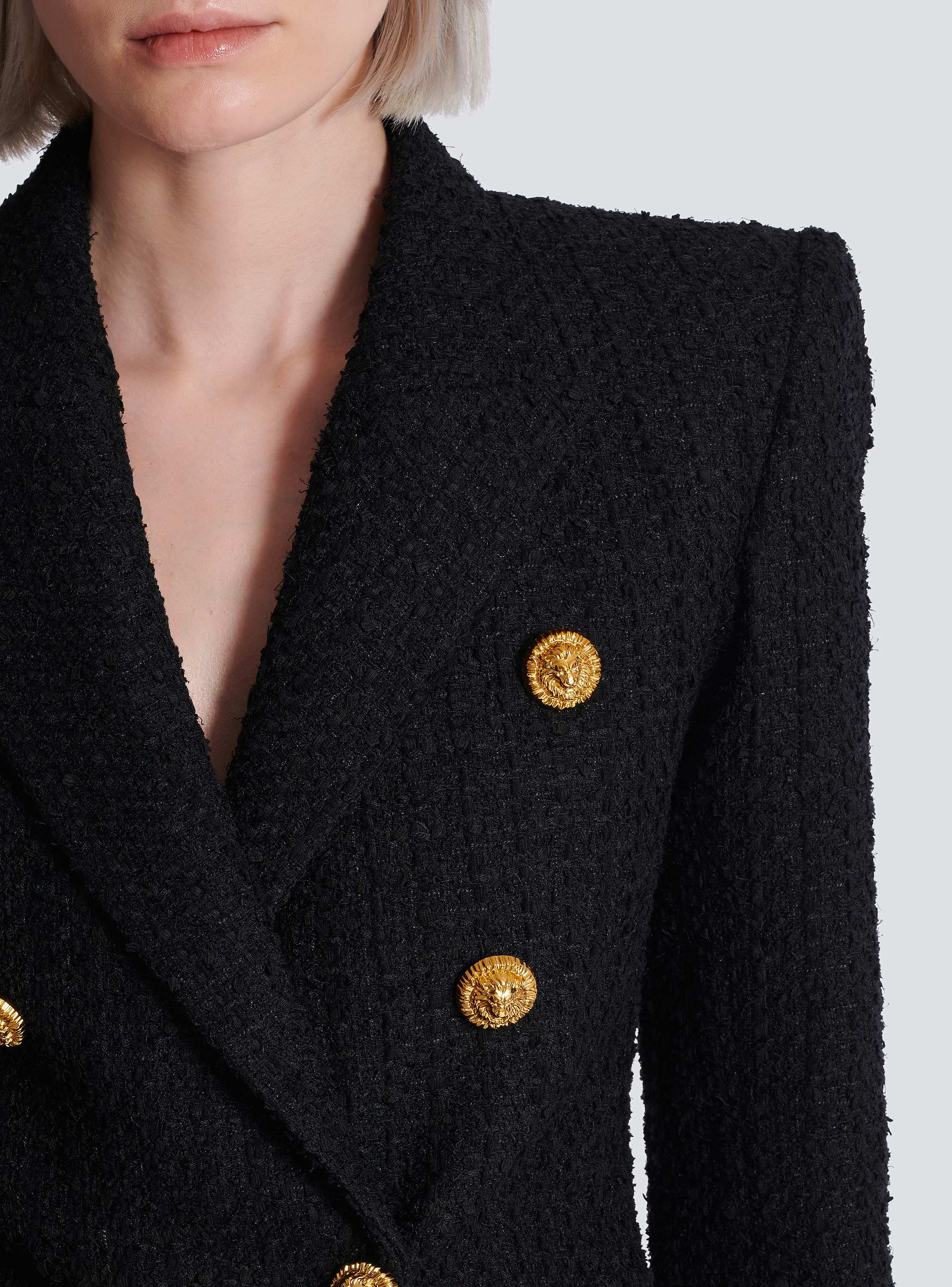 6-button tweed jacket