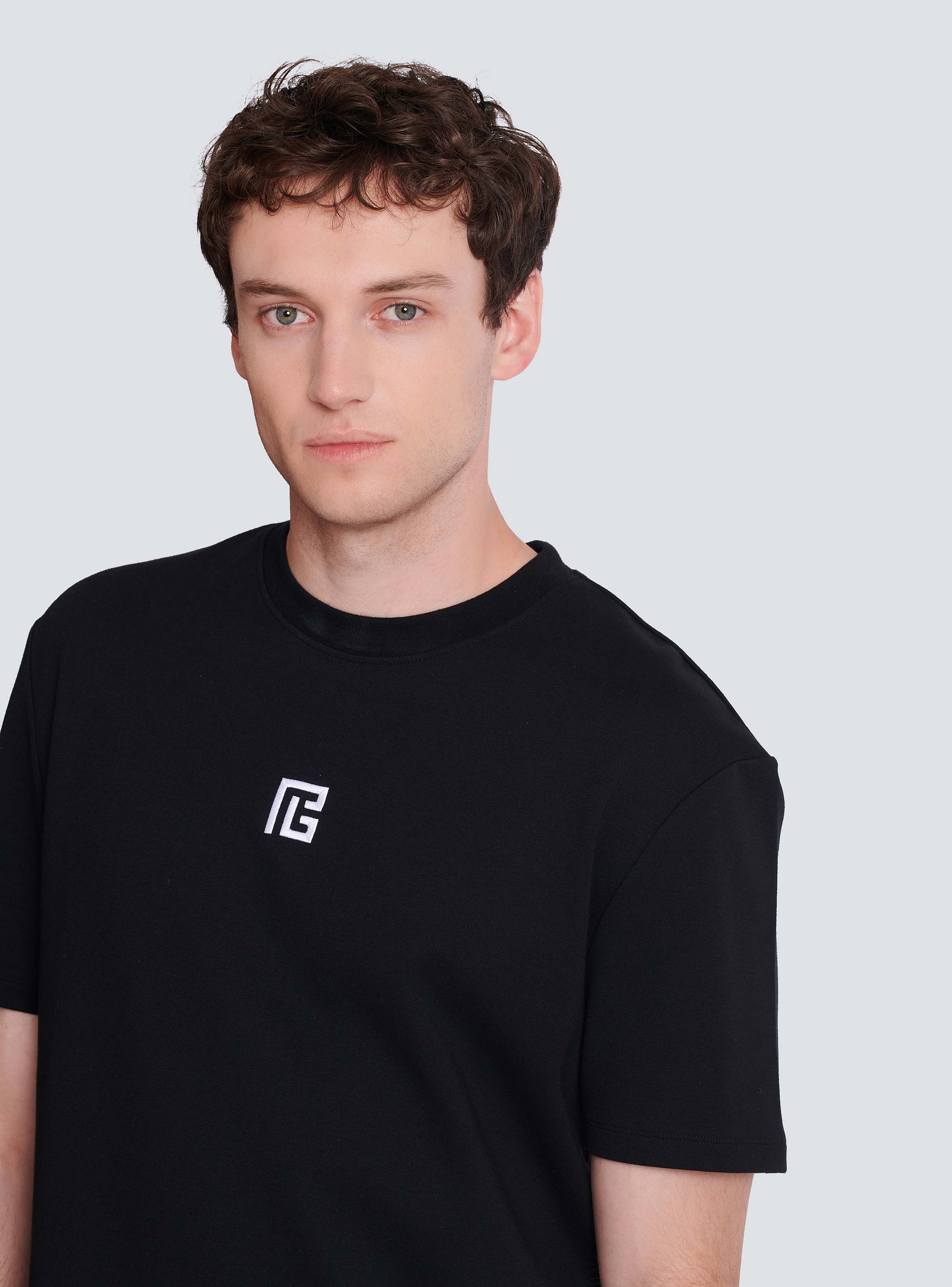 T-shirt avec logo brod&eacute;