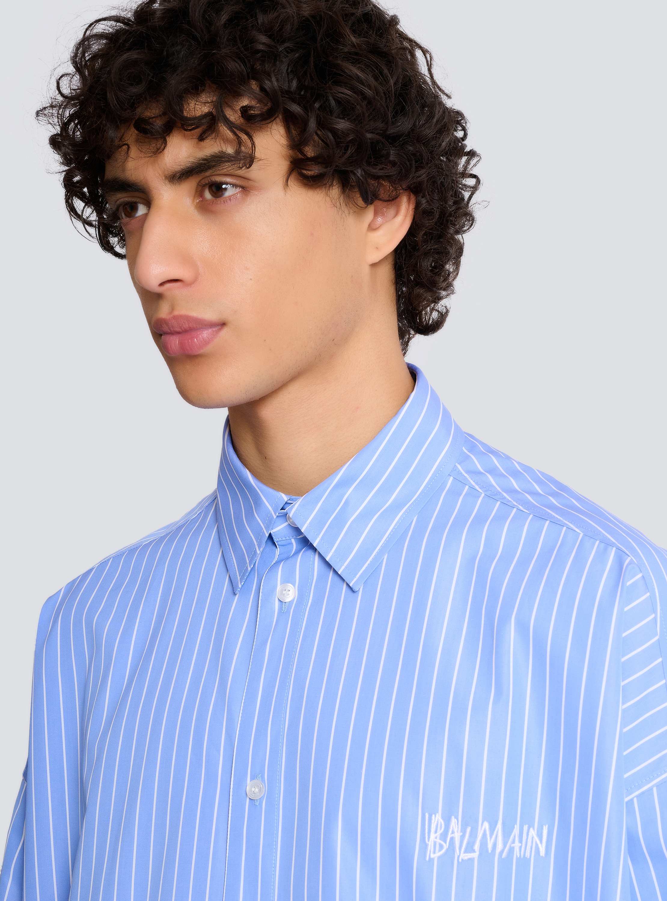 Relaxed shirt with stripes