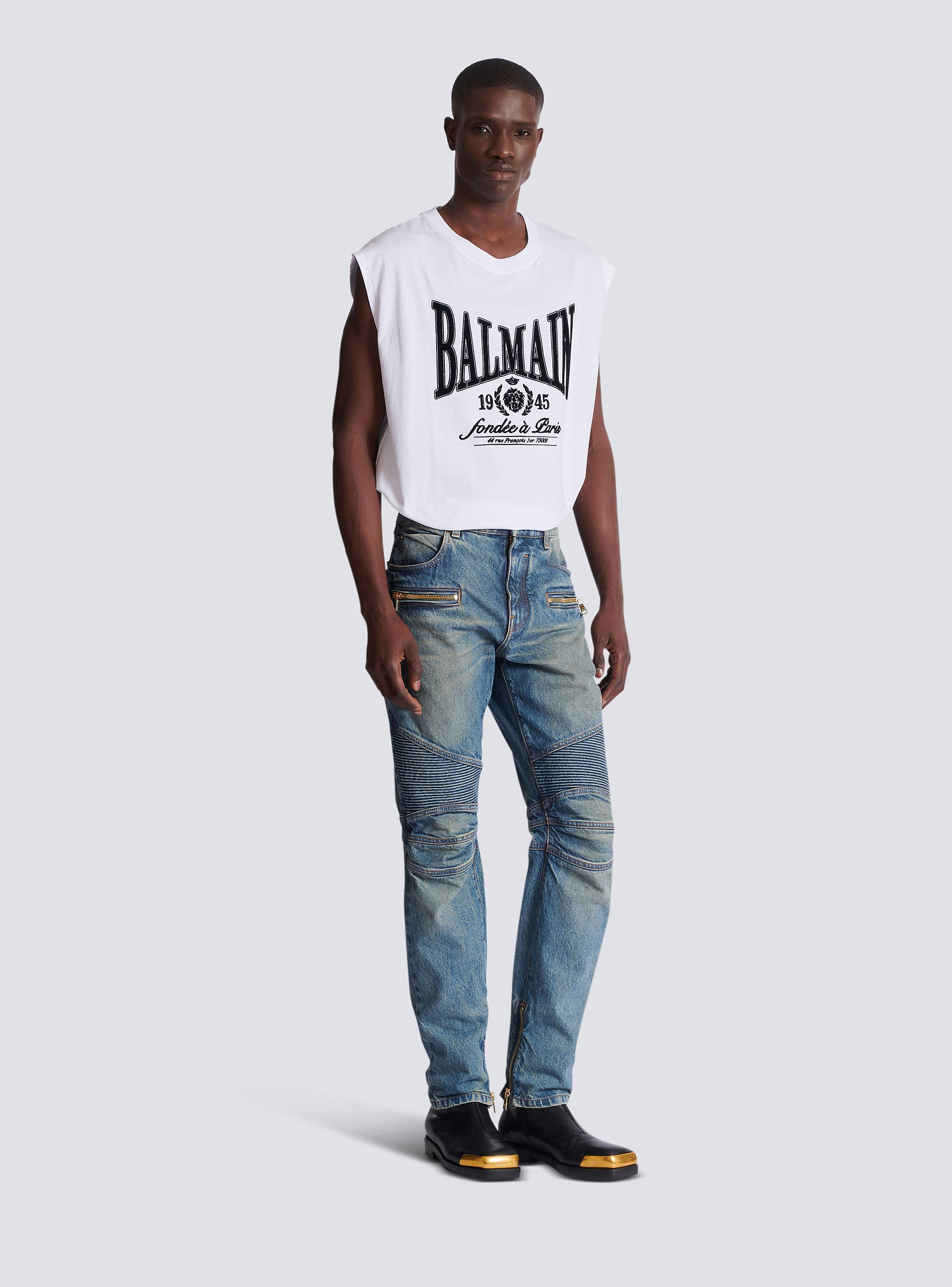 Biker jeans in vintage denim