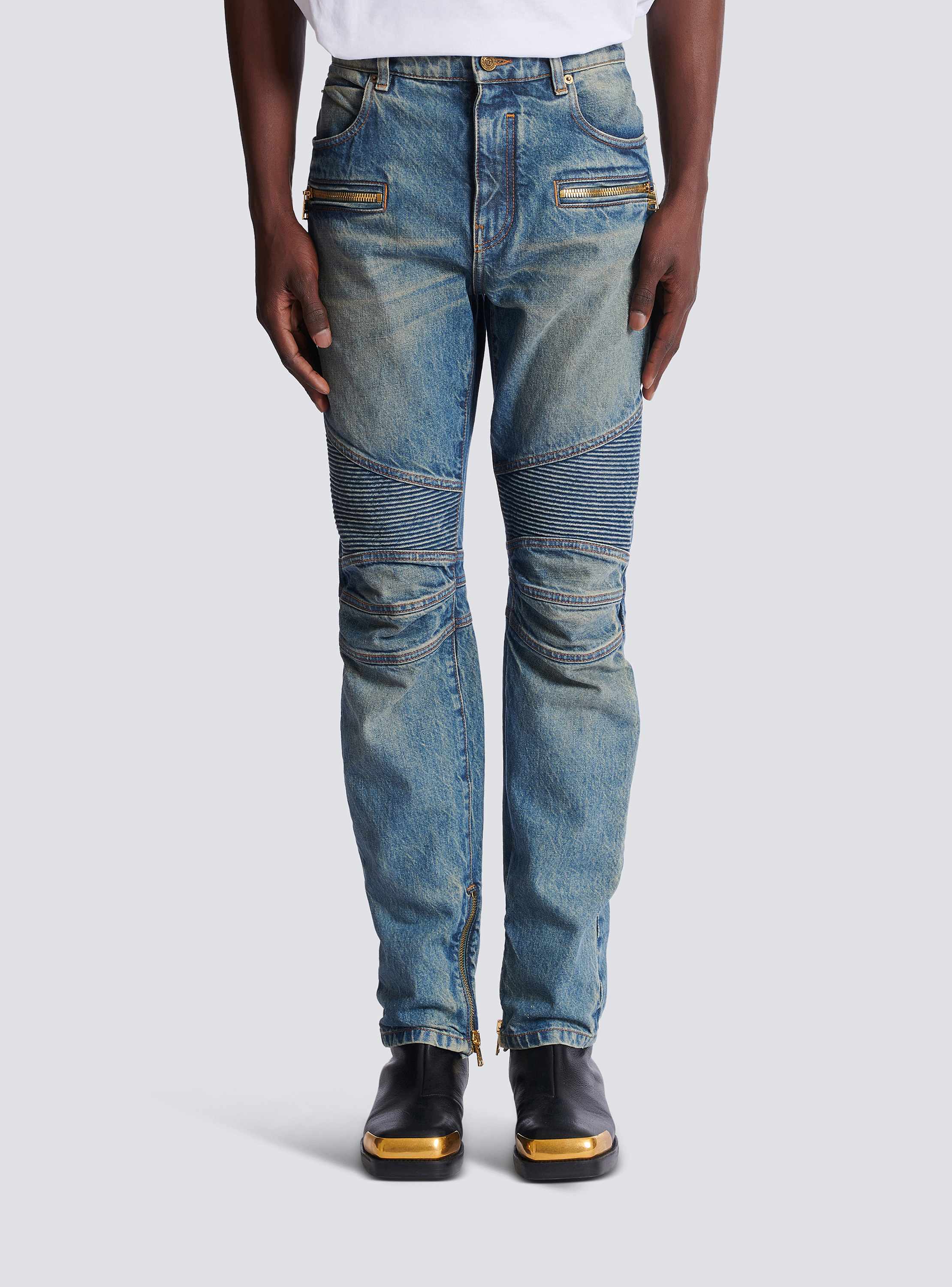 Biker jeans in vintage denim