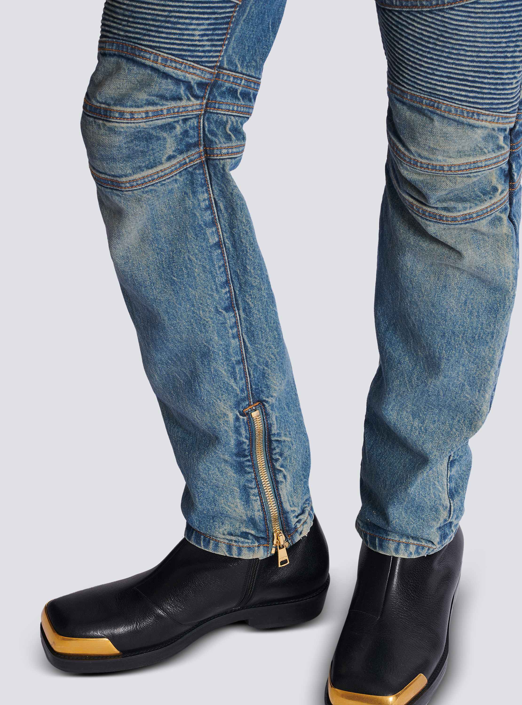 Biker jeans in vintage denim