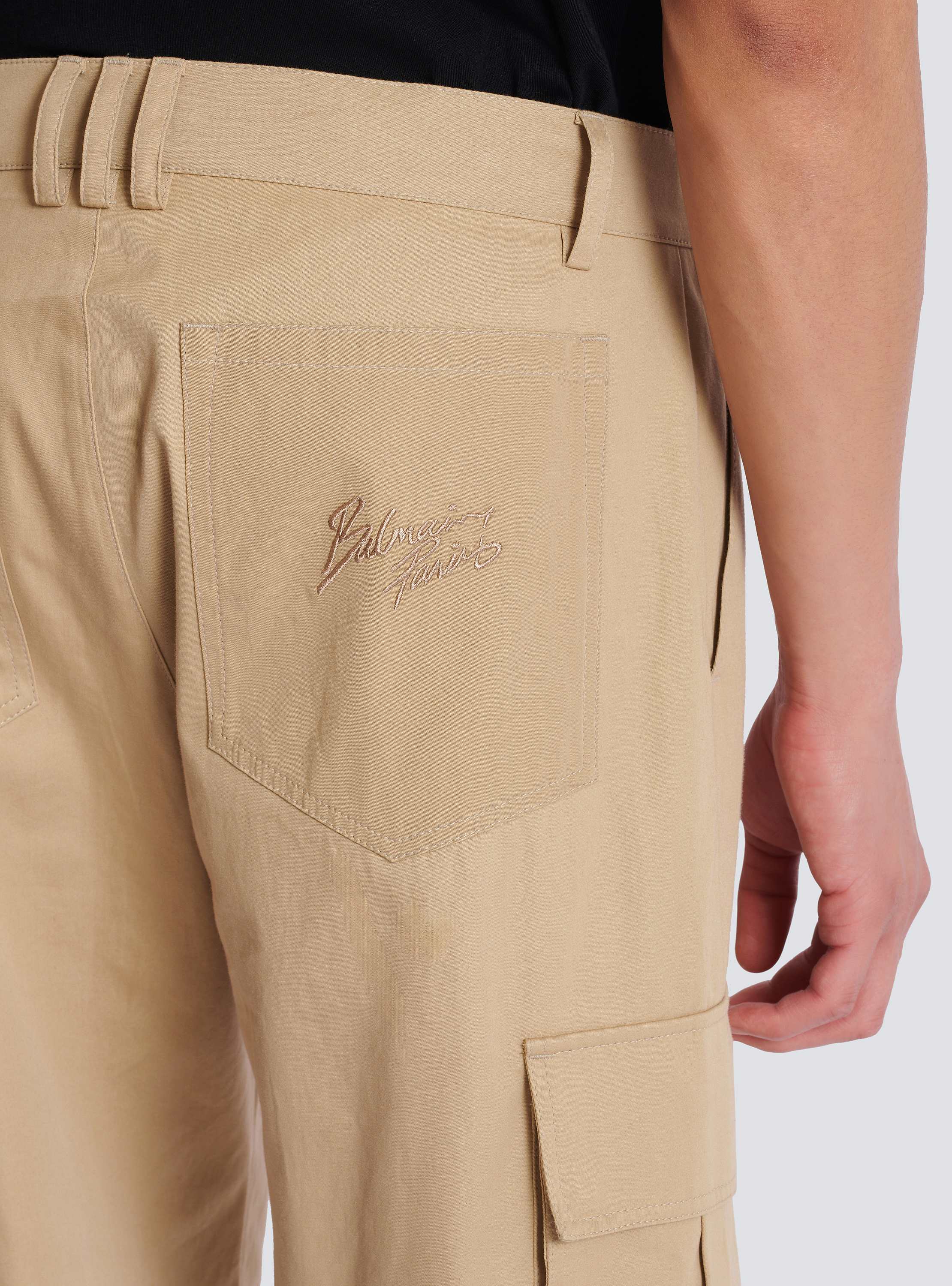 Cotton canvas cargo Bermuda shorts