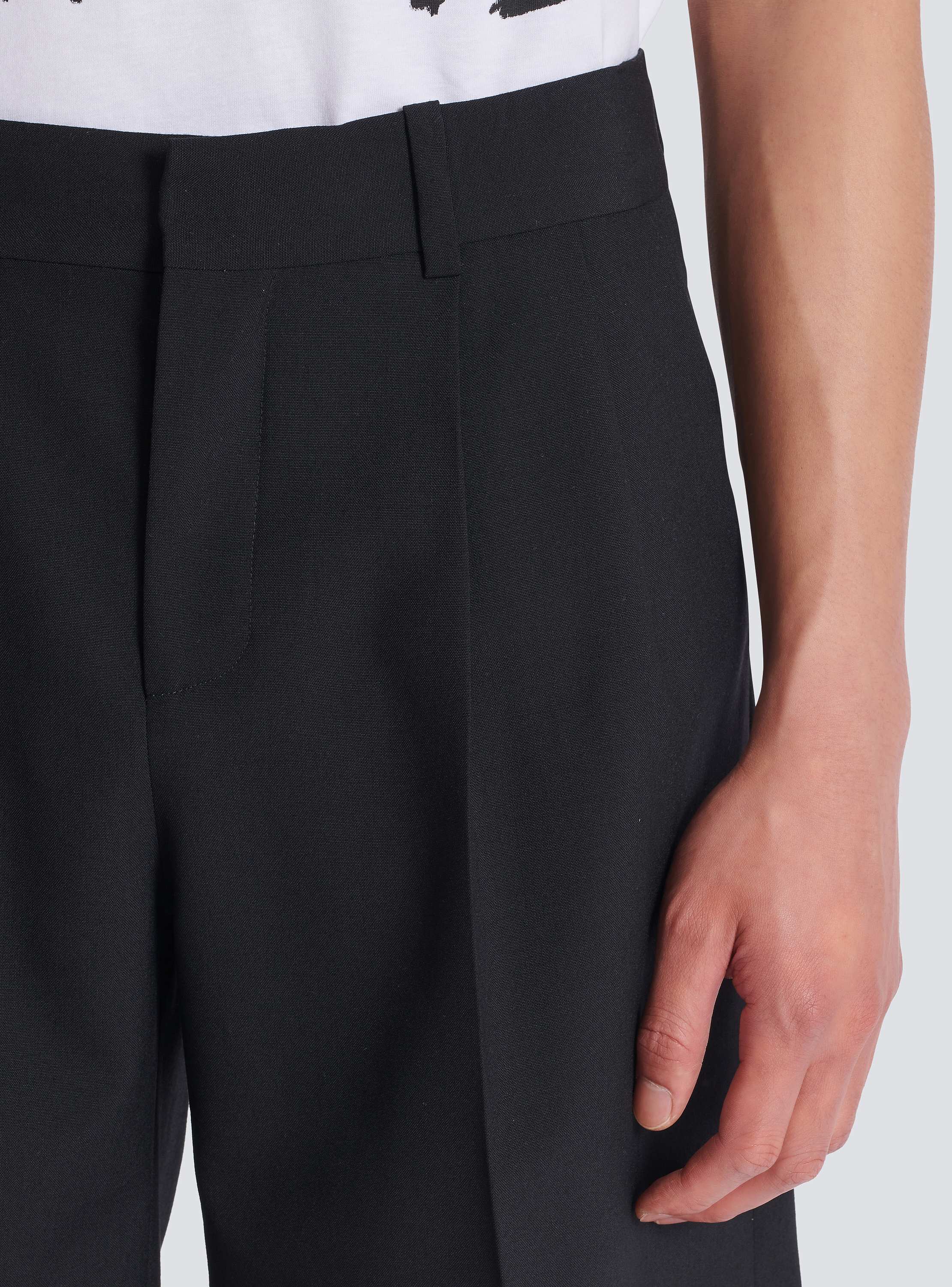 Wool darted Bermuda shorts