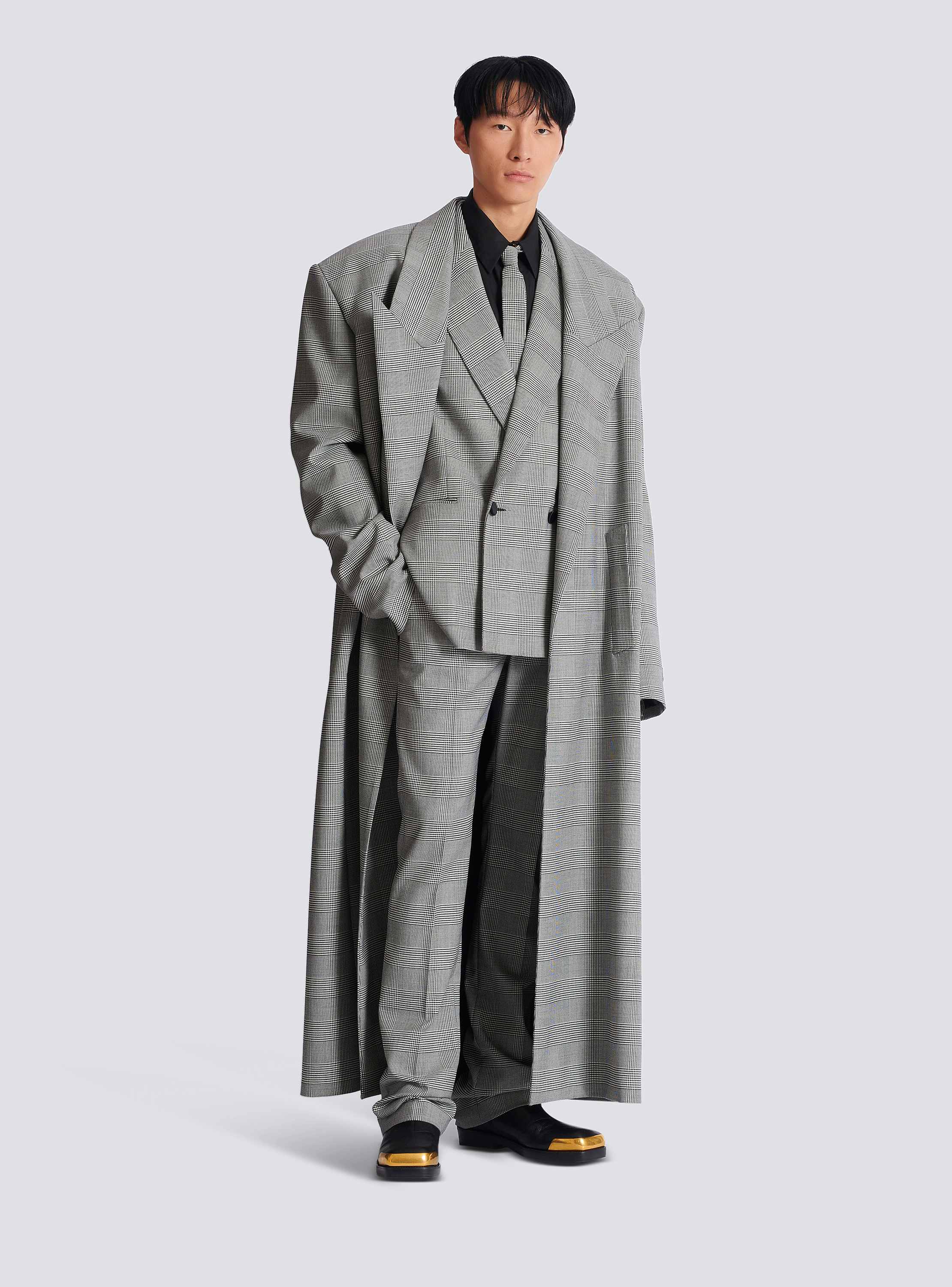 Darted trousers in Prince of Wales wool