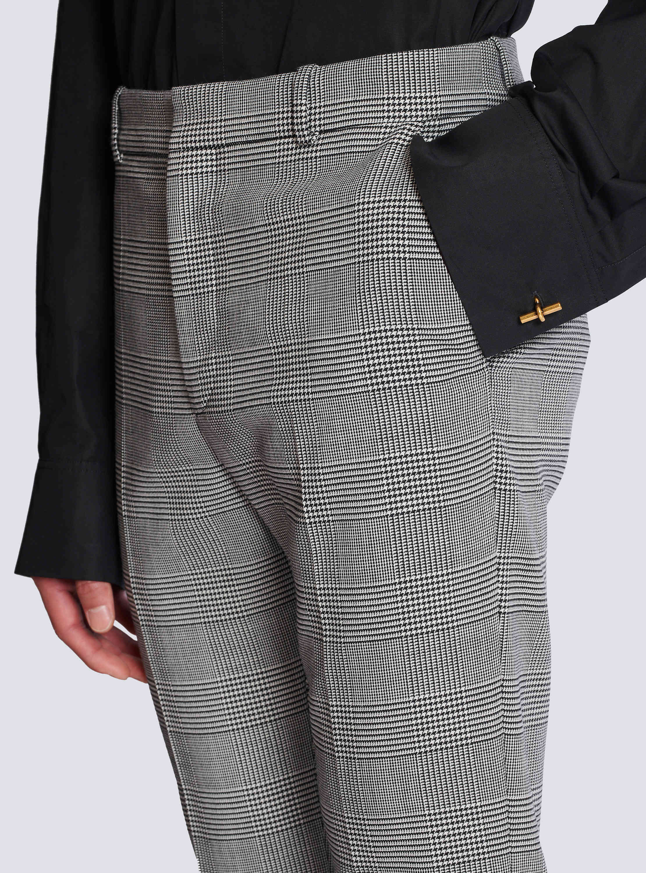 Darted trousers in Prince of Wales wool