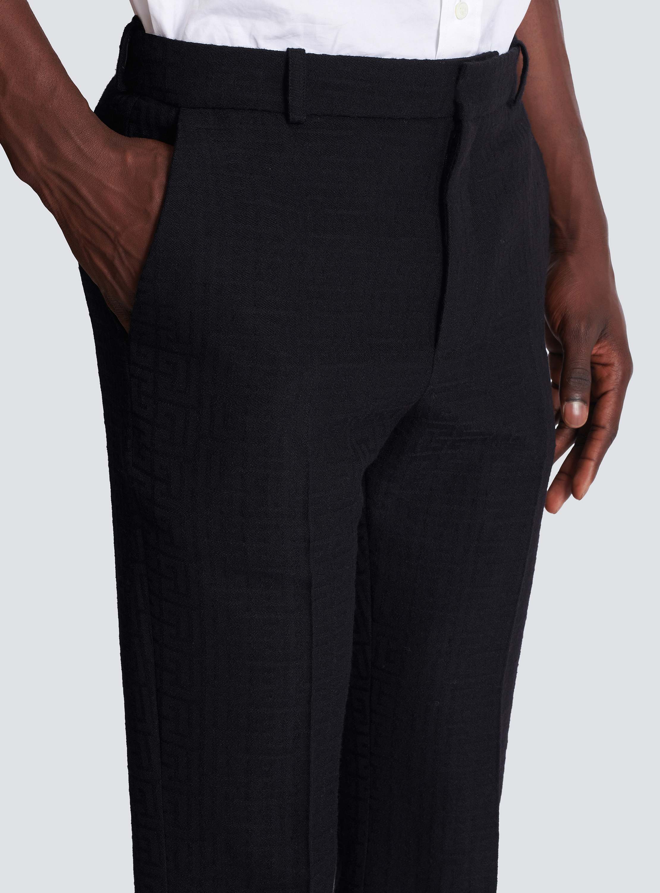 Darted grain de poudre trousers