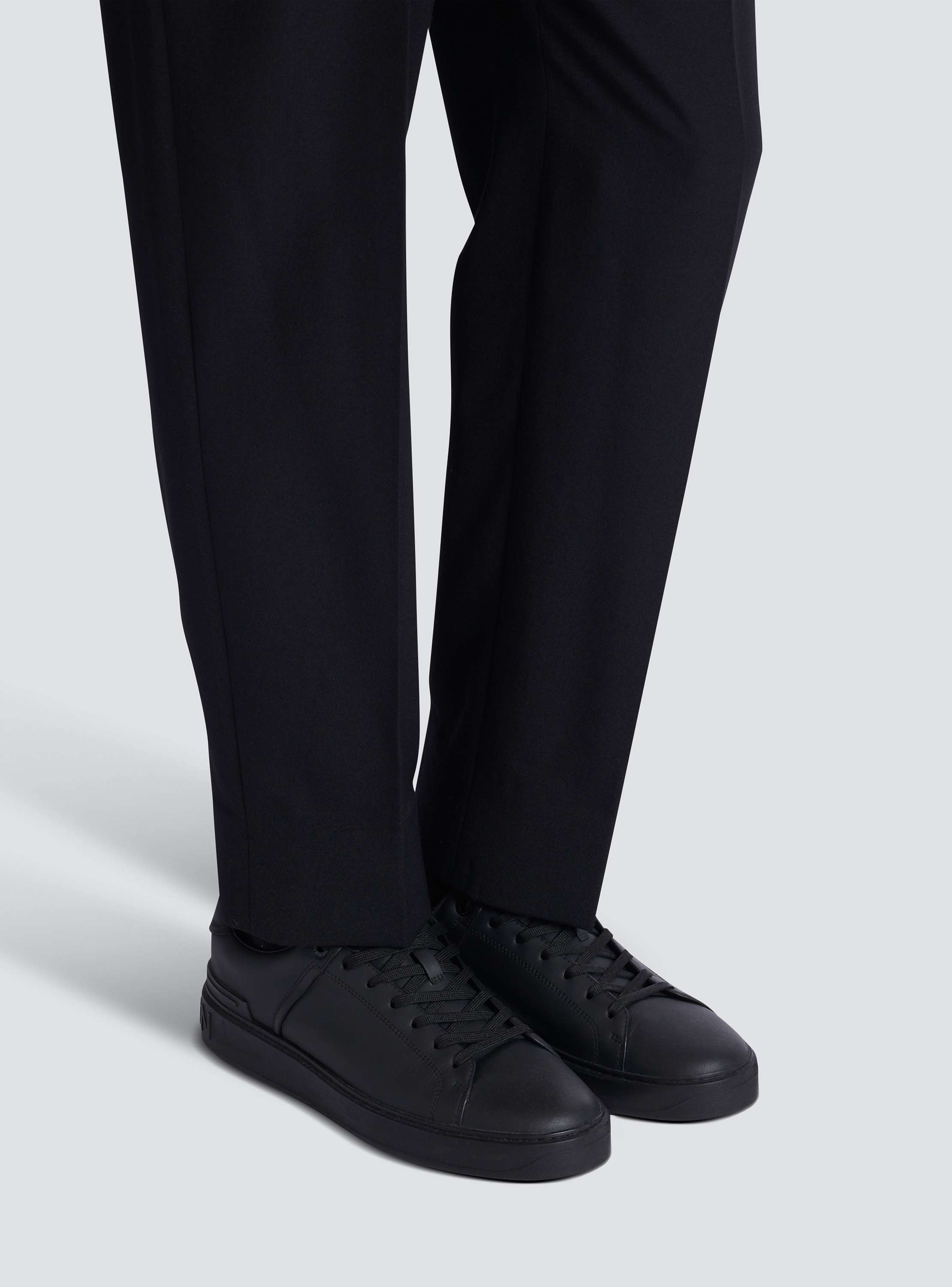 B-Court trainers in calfskin