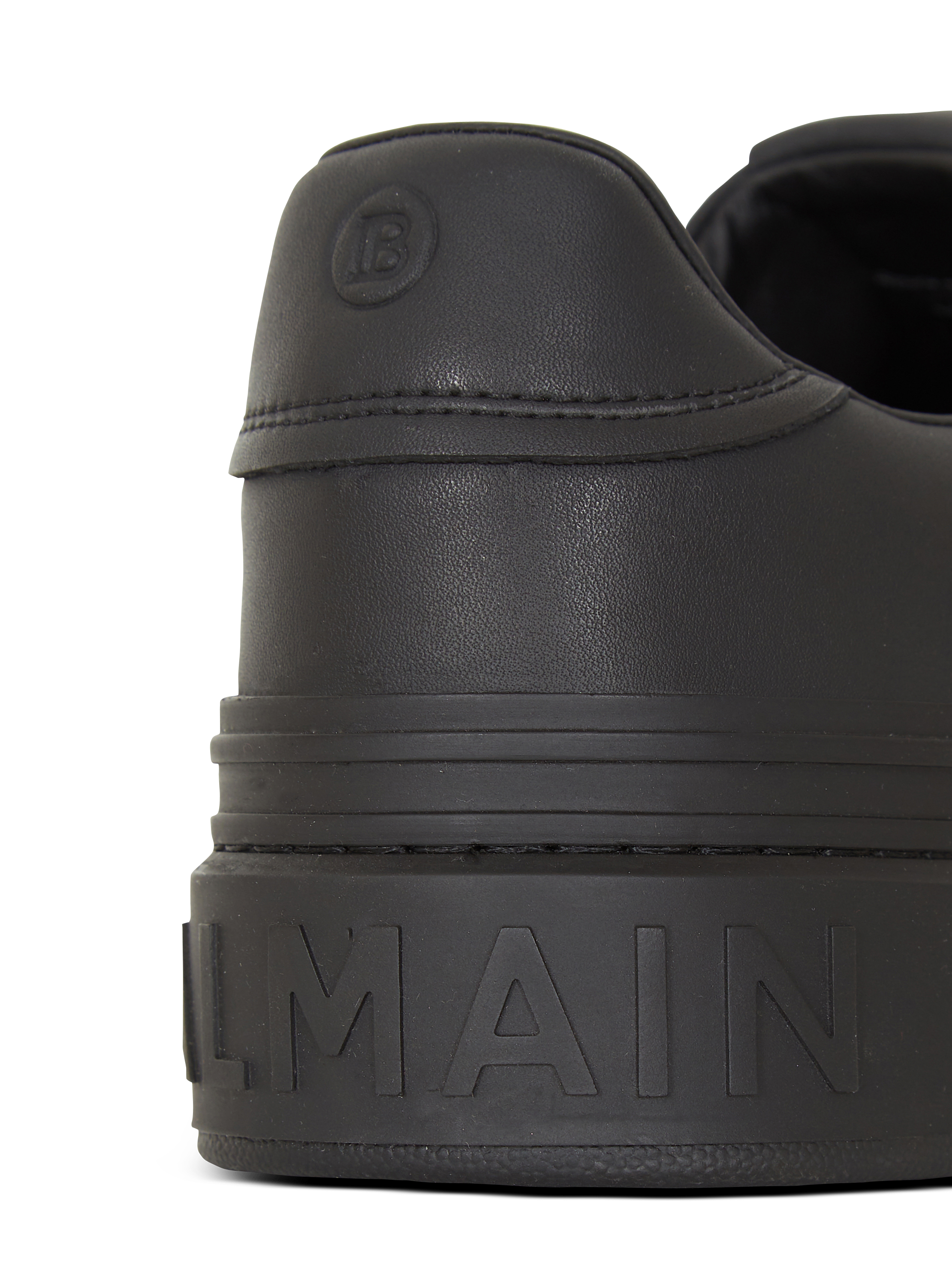 B-Court trainers in calfskin