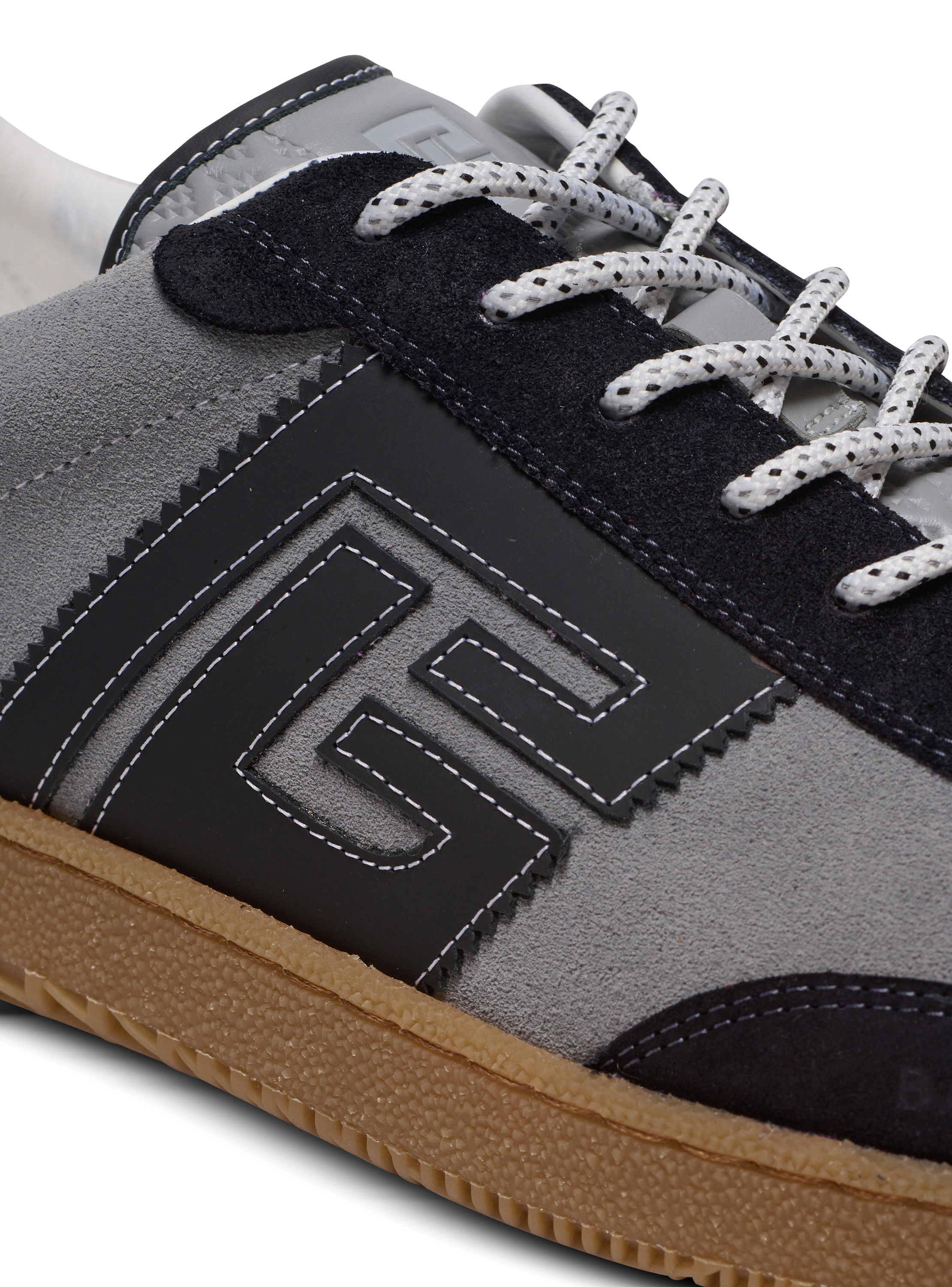 Suede Balmain Swan trainers