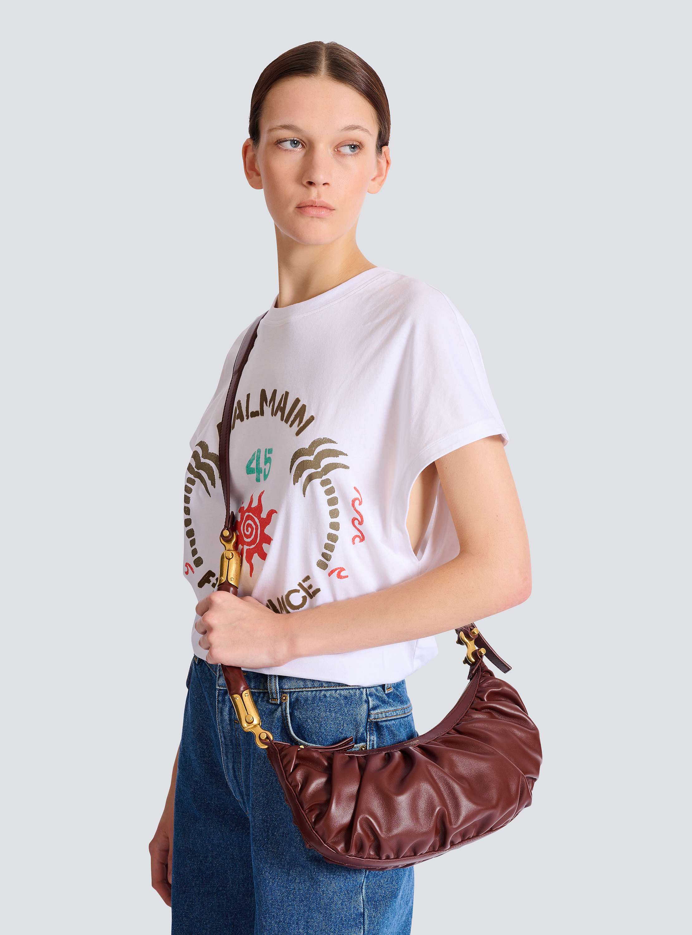 Hobo Bag Ebene aus Kalbsleder