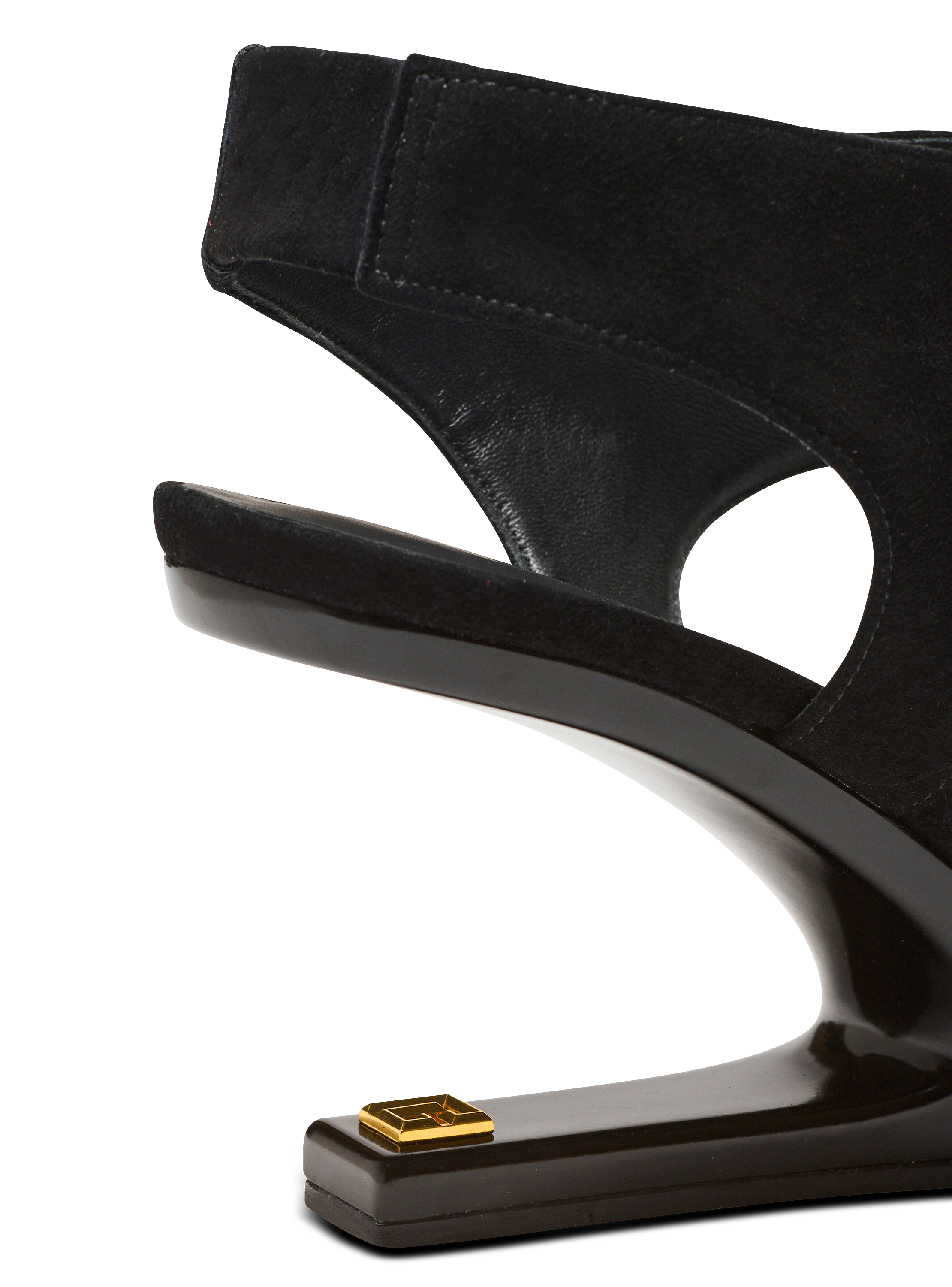 No Wedge suede sandals