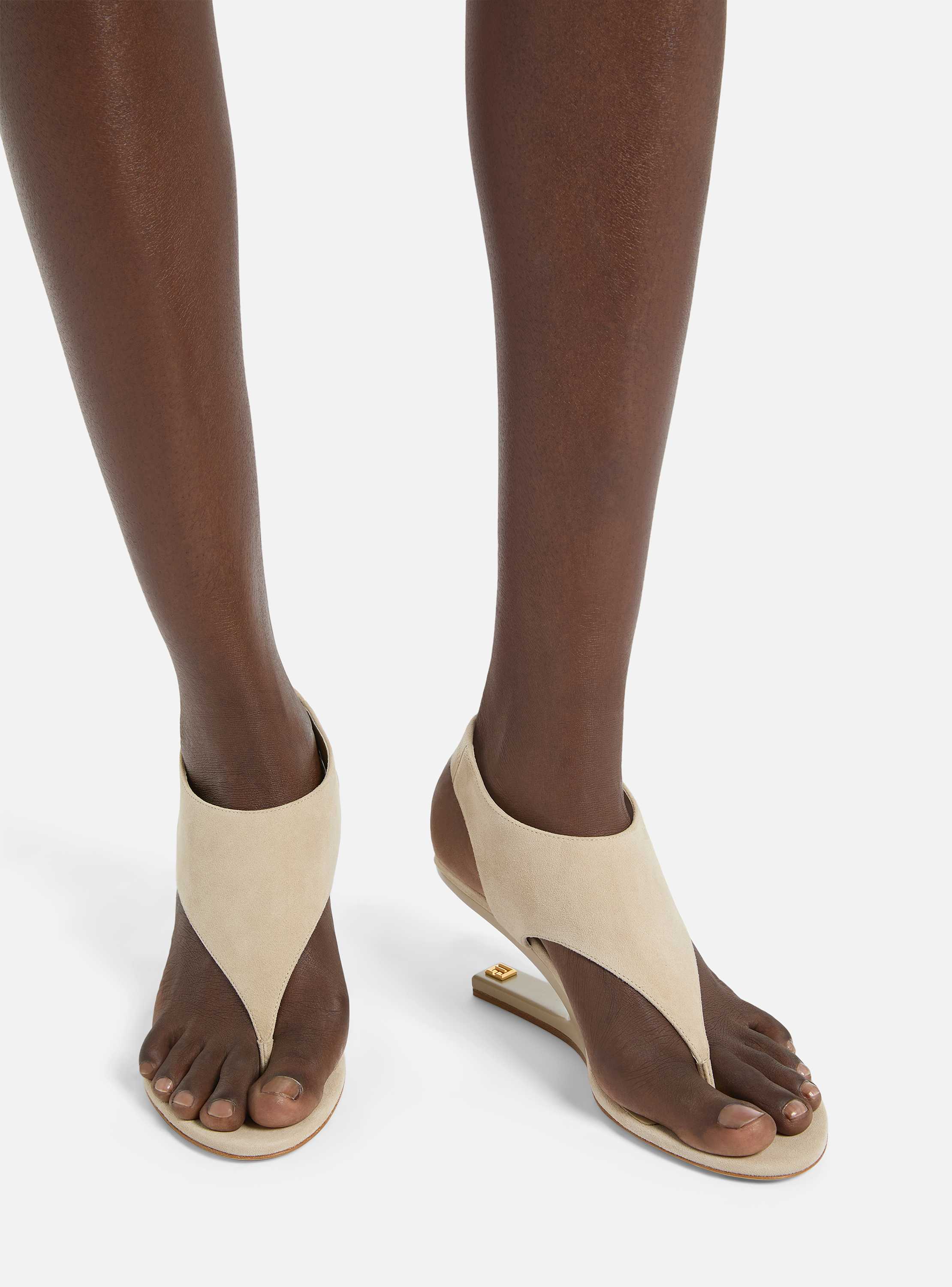 Sandales No Wedge en cuir su&eacute;d&eacute;