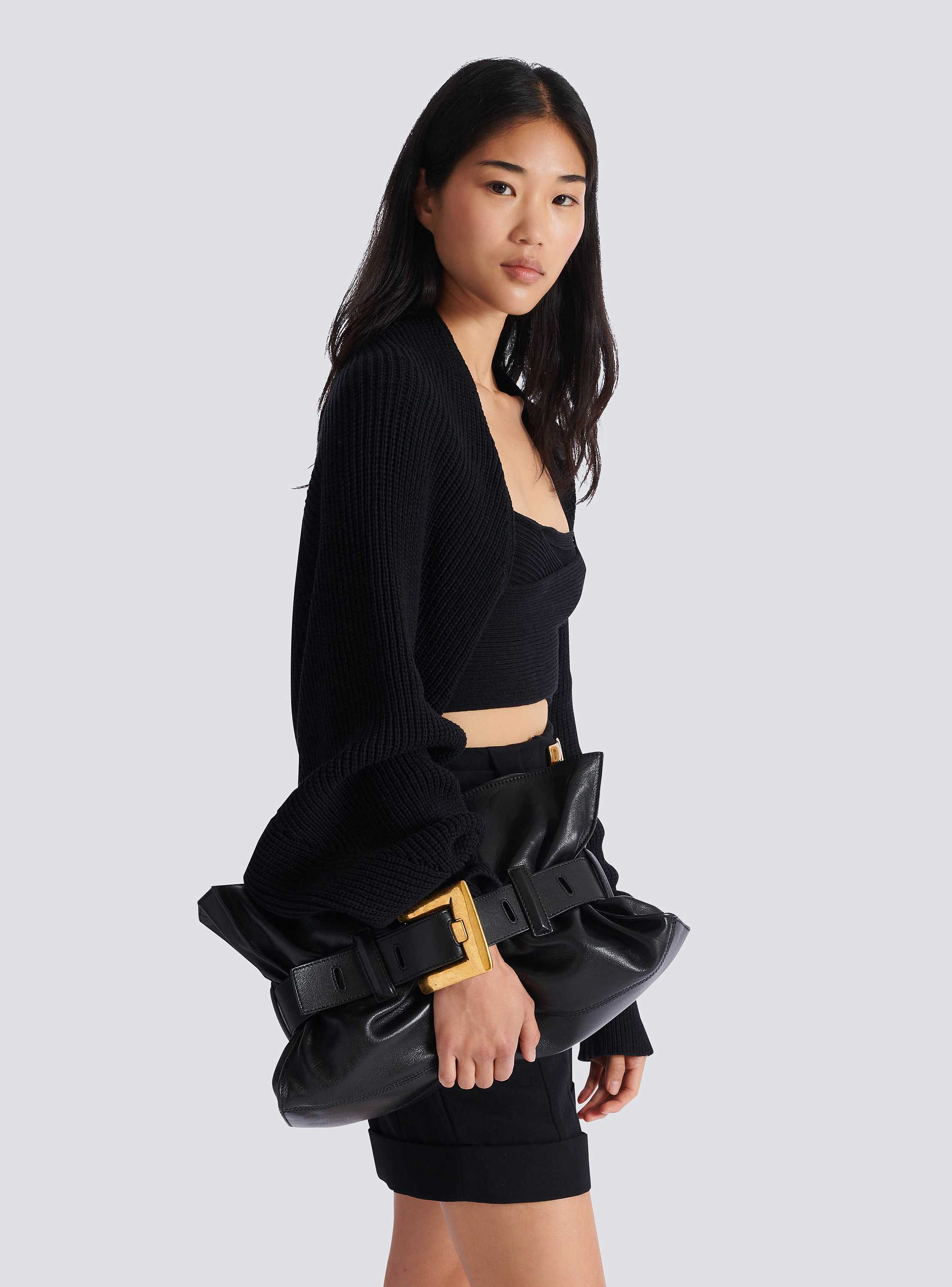 Anthem ミディアム カーフレザー バッグ