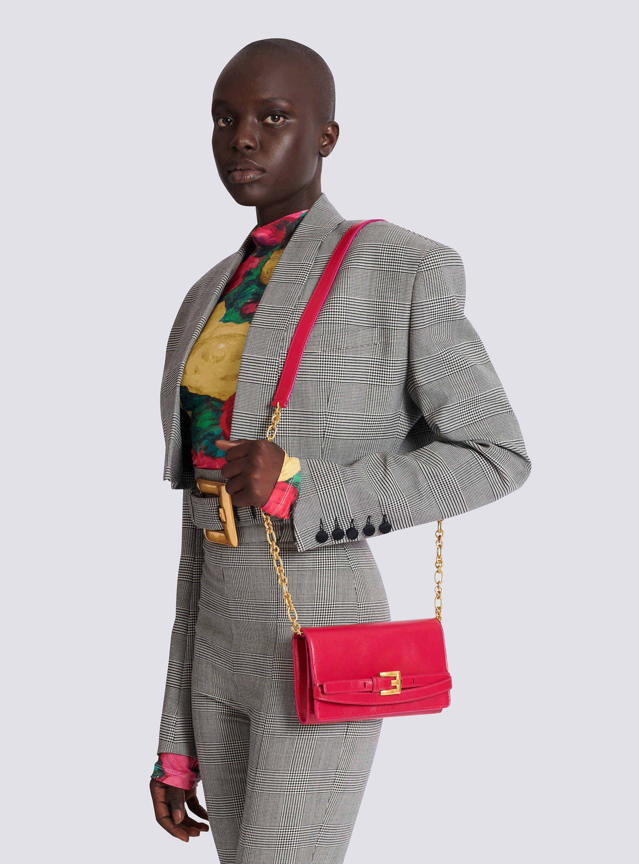 Shuffle calfskin wallet with chain