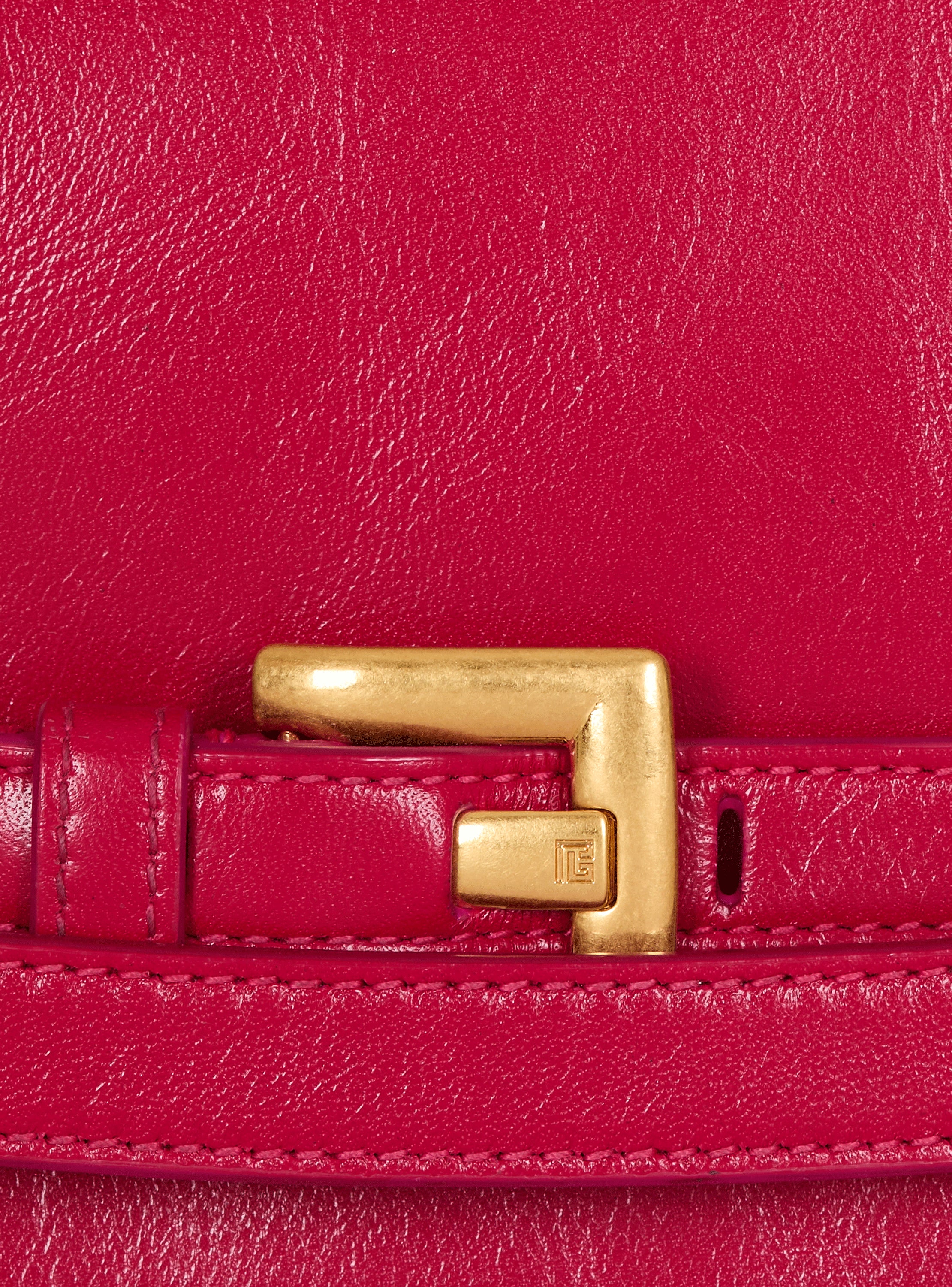 Shuffle calfskin wallet with chain