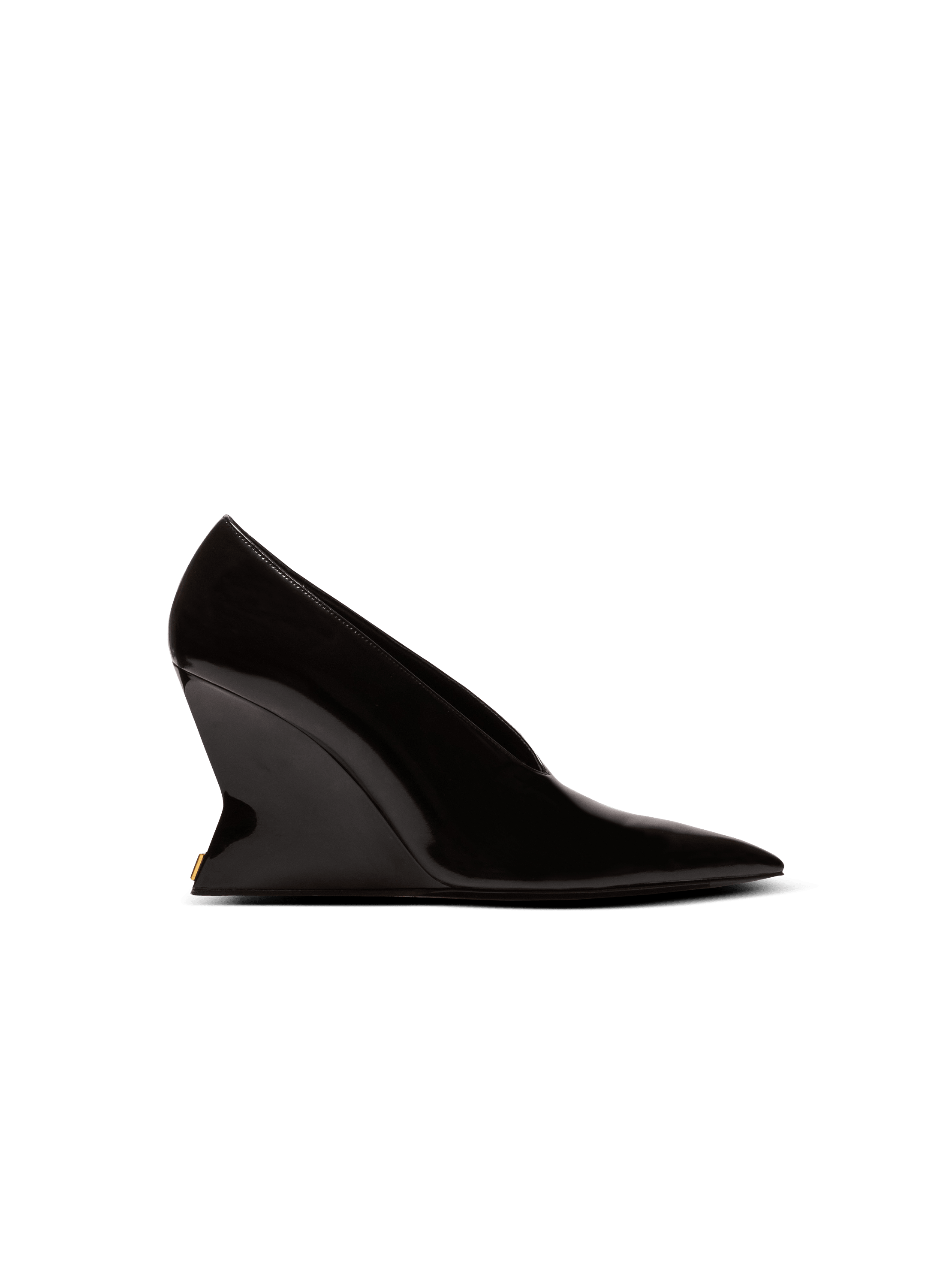 Shiny lambskin Wedge pumps
