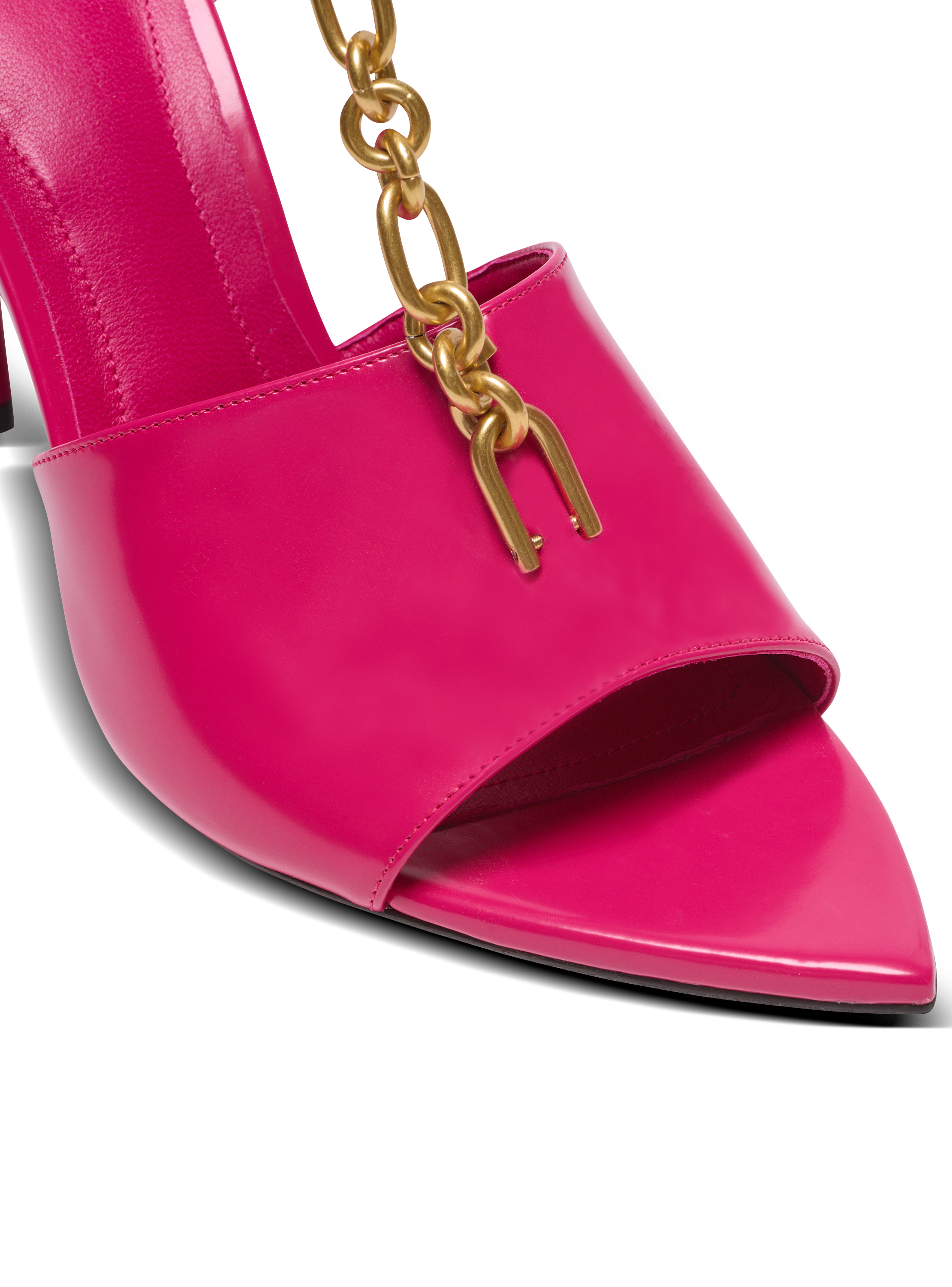 Sync sandals in shiny lambskin