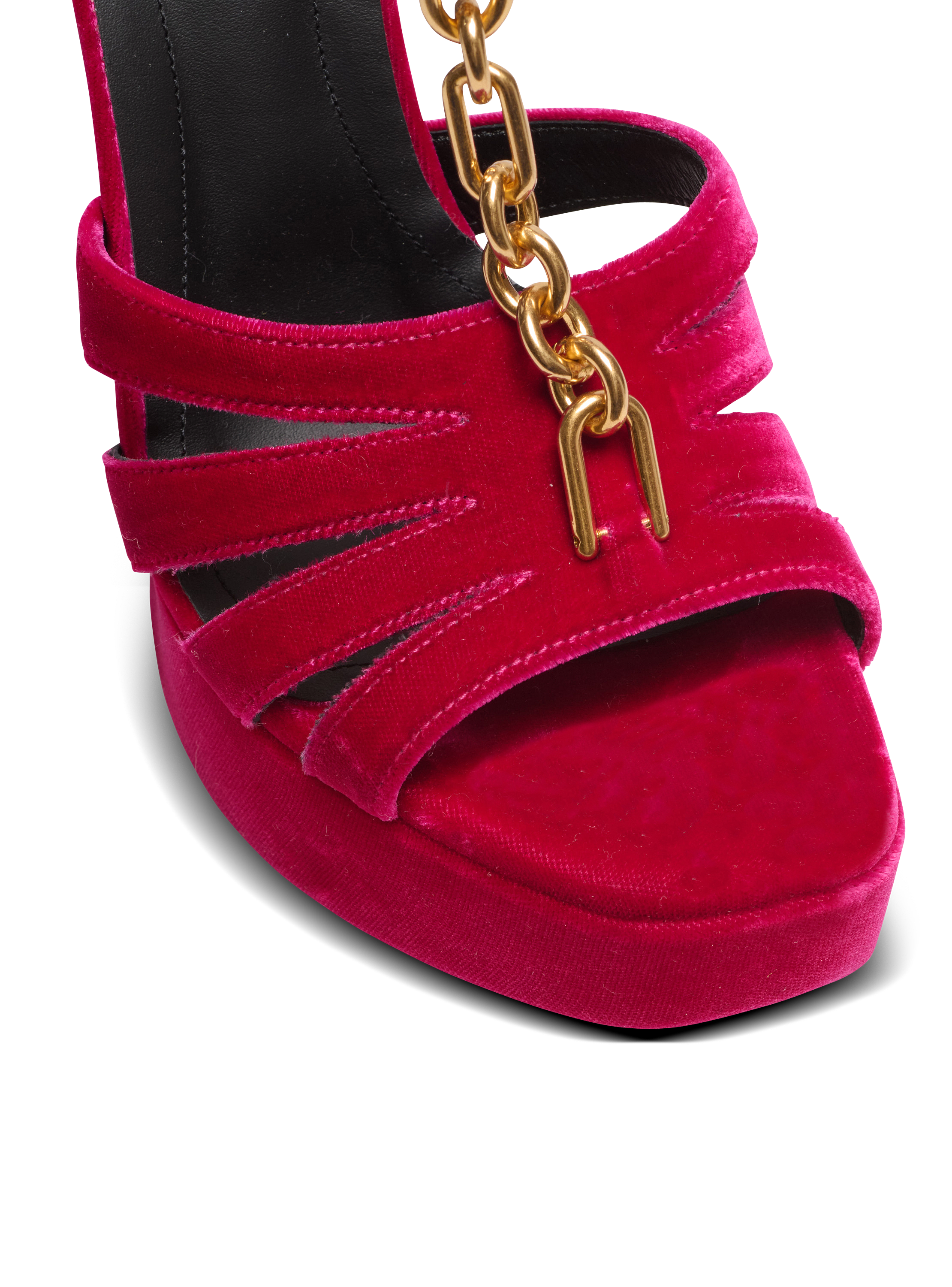 Sync platform sandals in patent lambskin