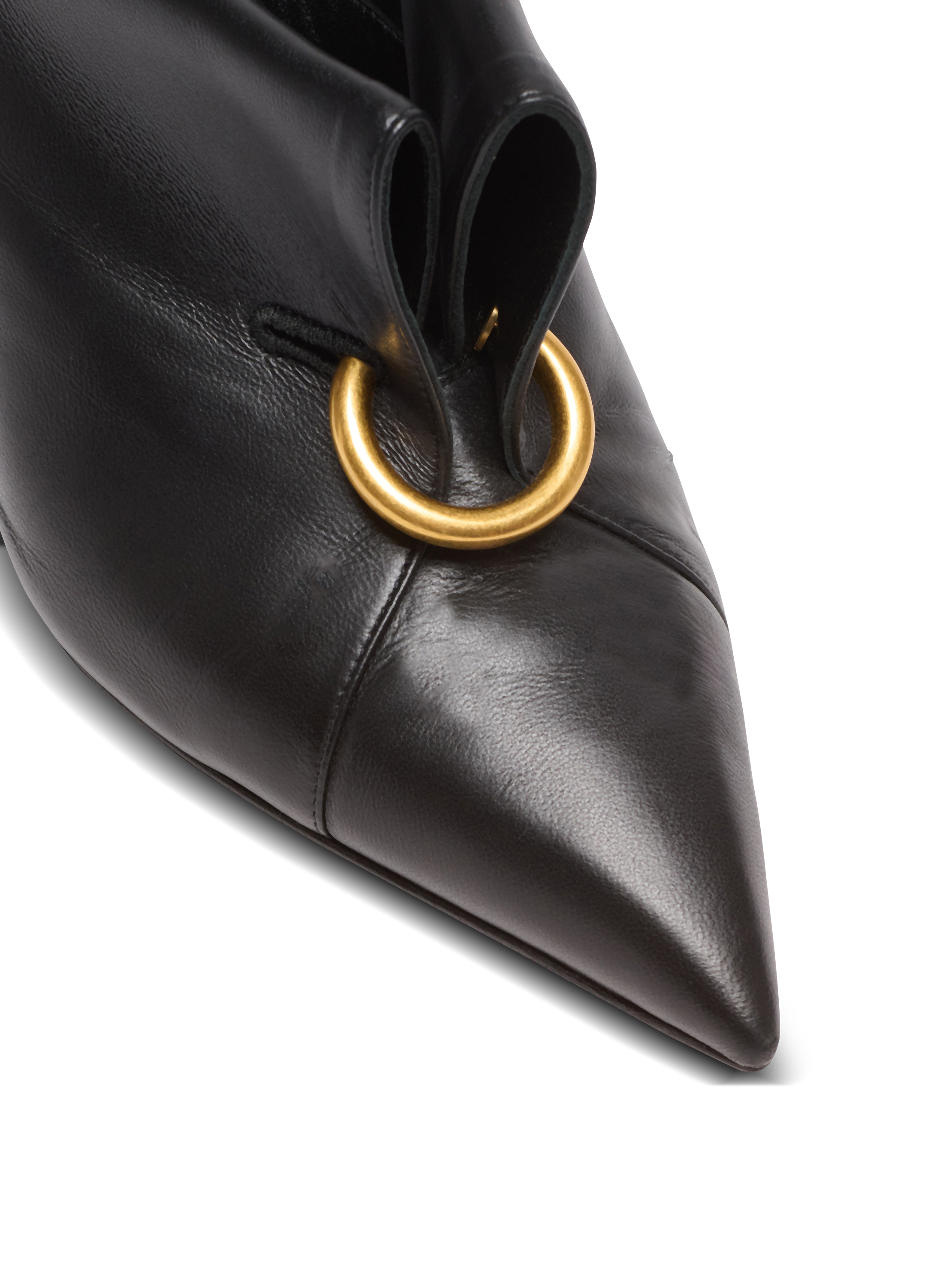 Lambskin leather mules with front piercing