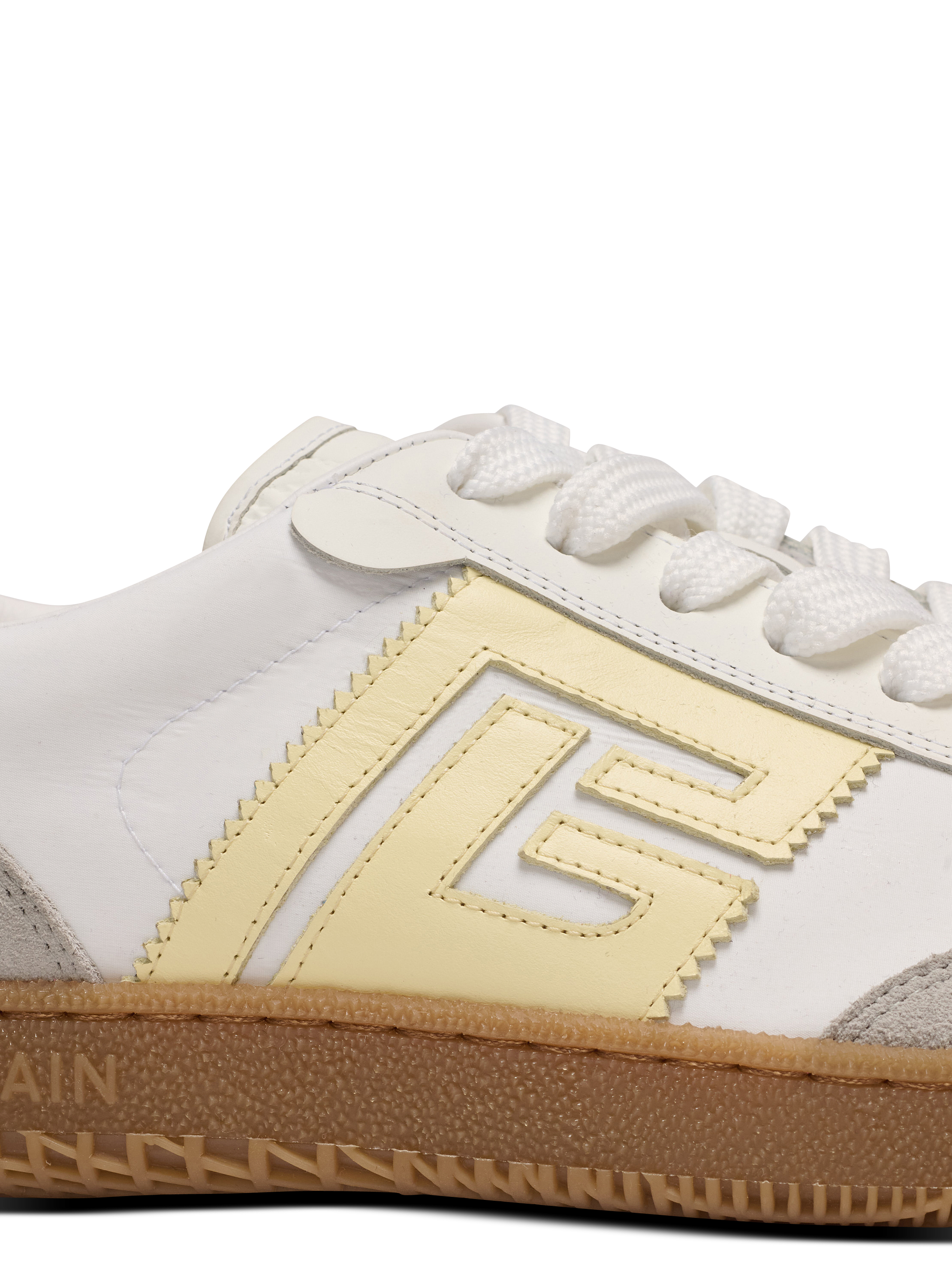 Swan trainers in calfskin and nylon