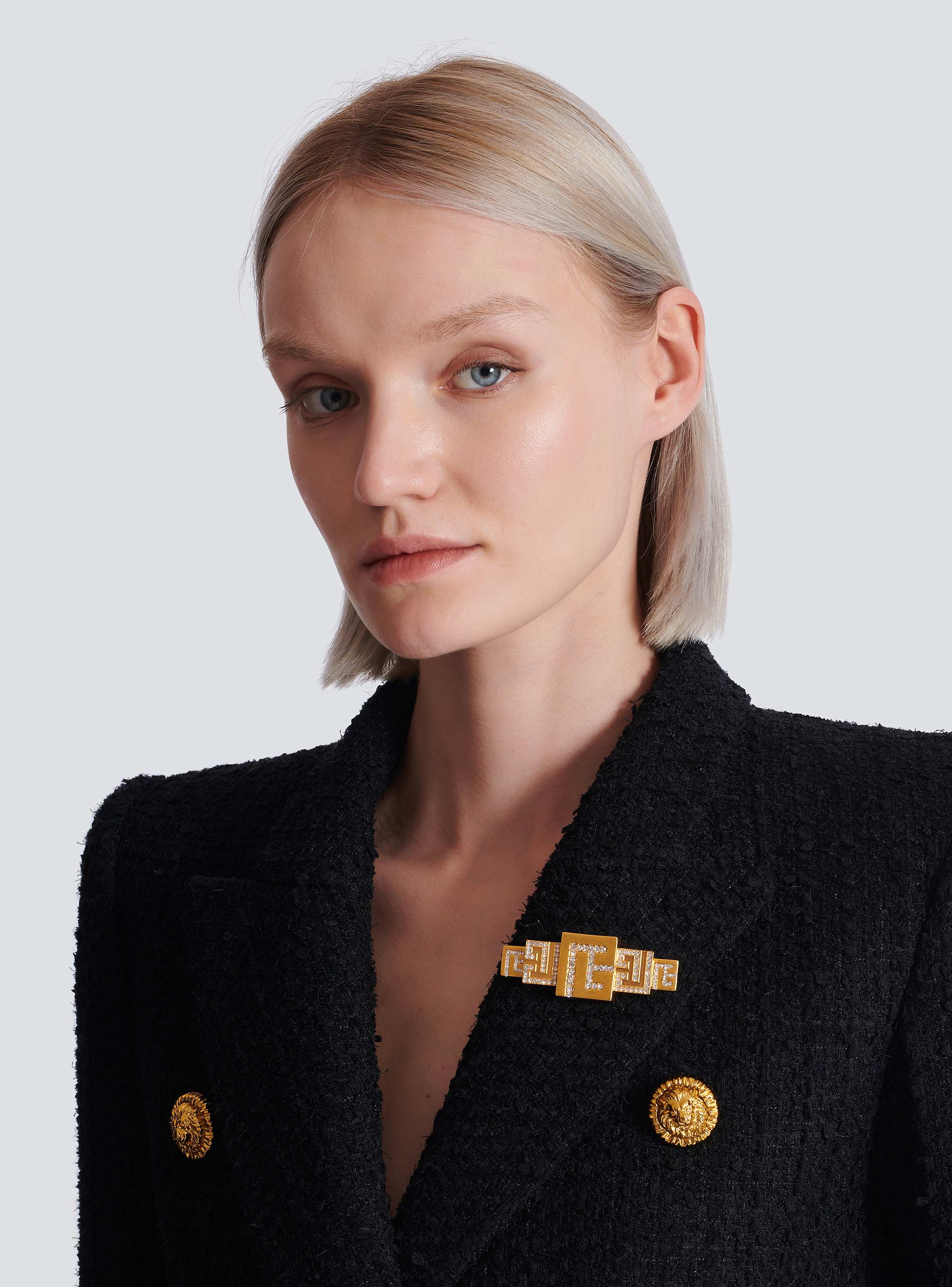 3D PB brooch with crystals