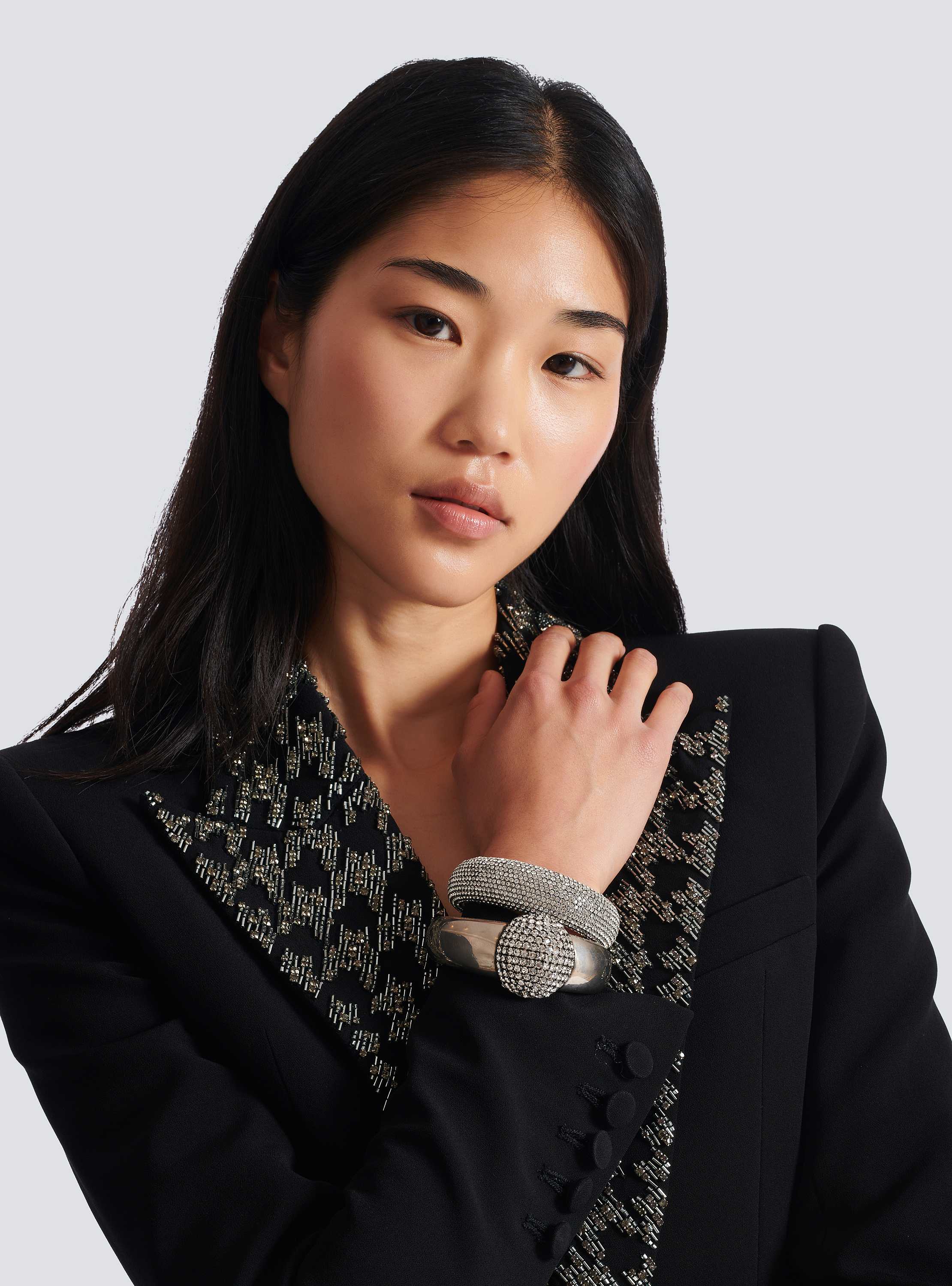 Set of piercing bangle bracelets