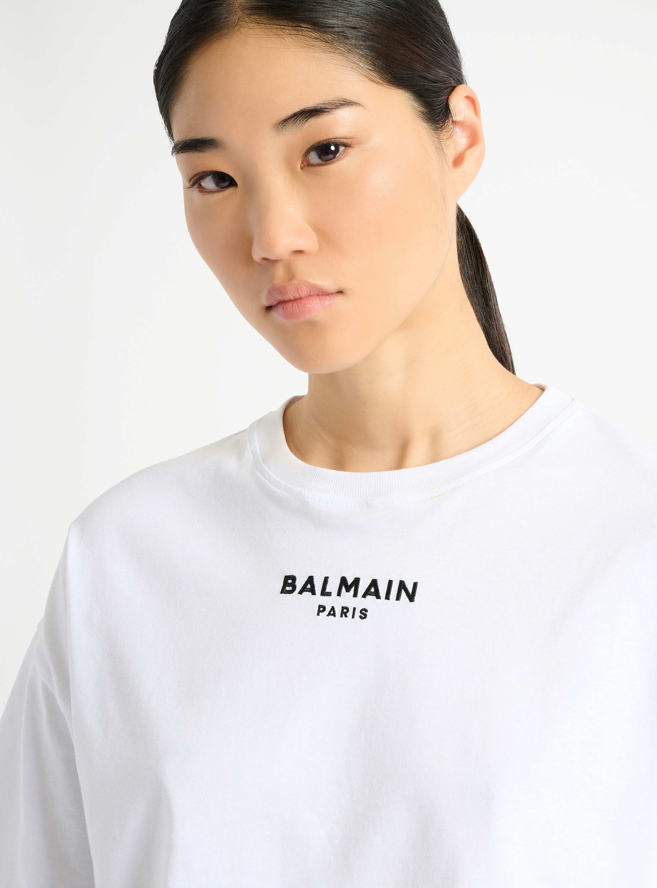 Embroidered Balmain Paris T-shirt