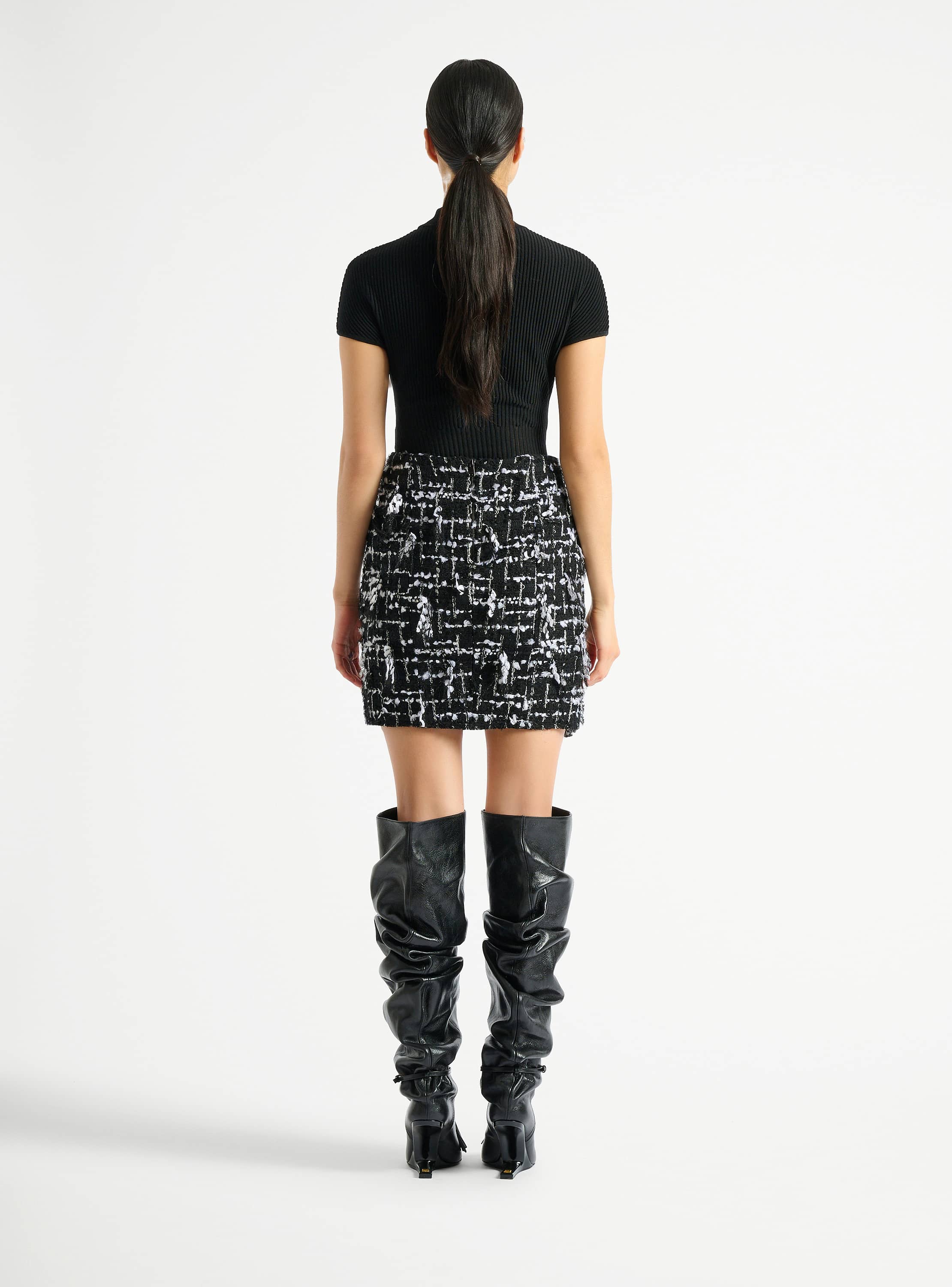Belted fringed tweed skirt