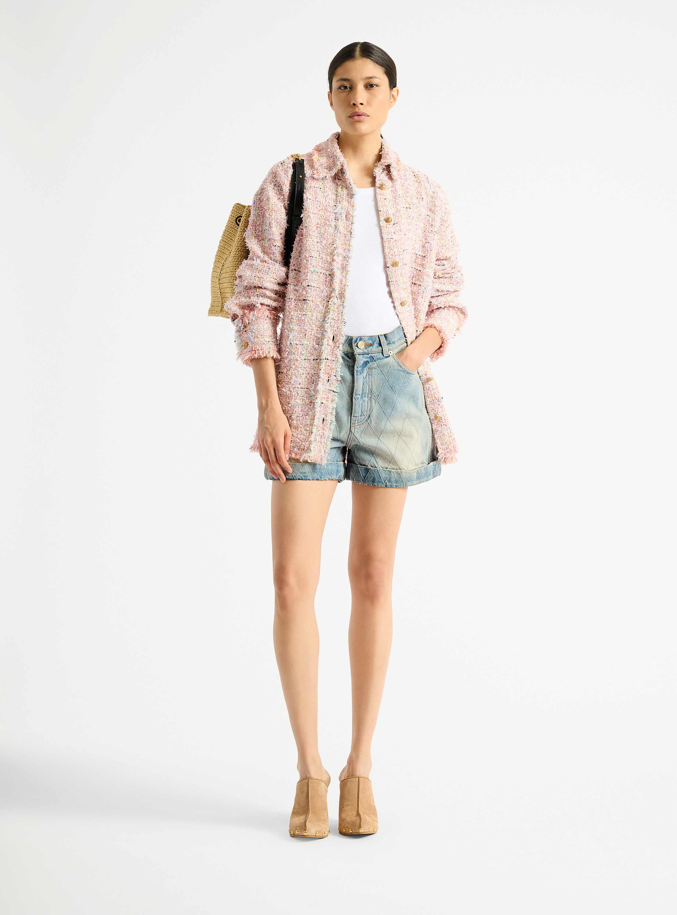 Topstitched denim shorts