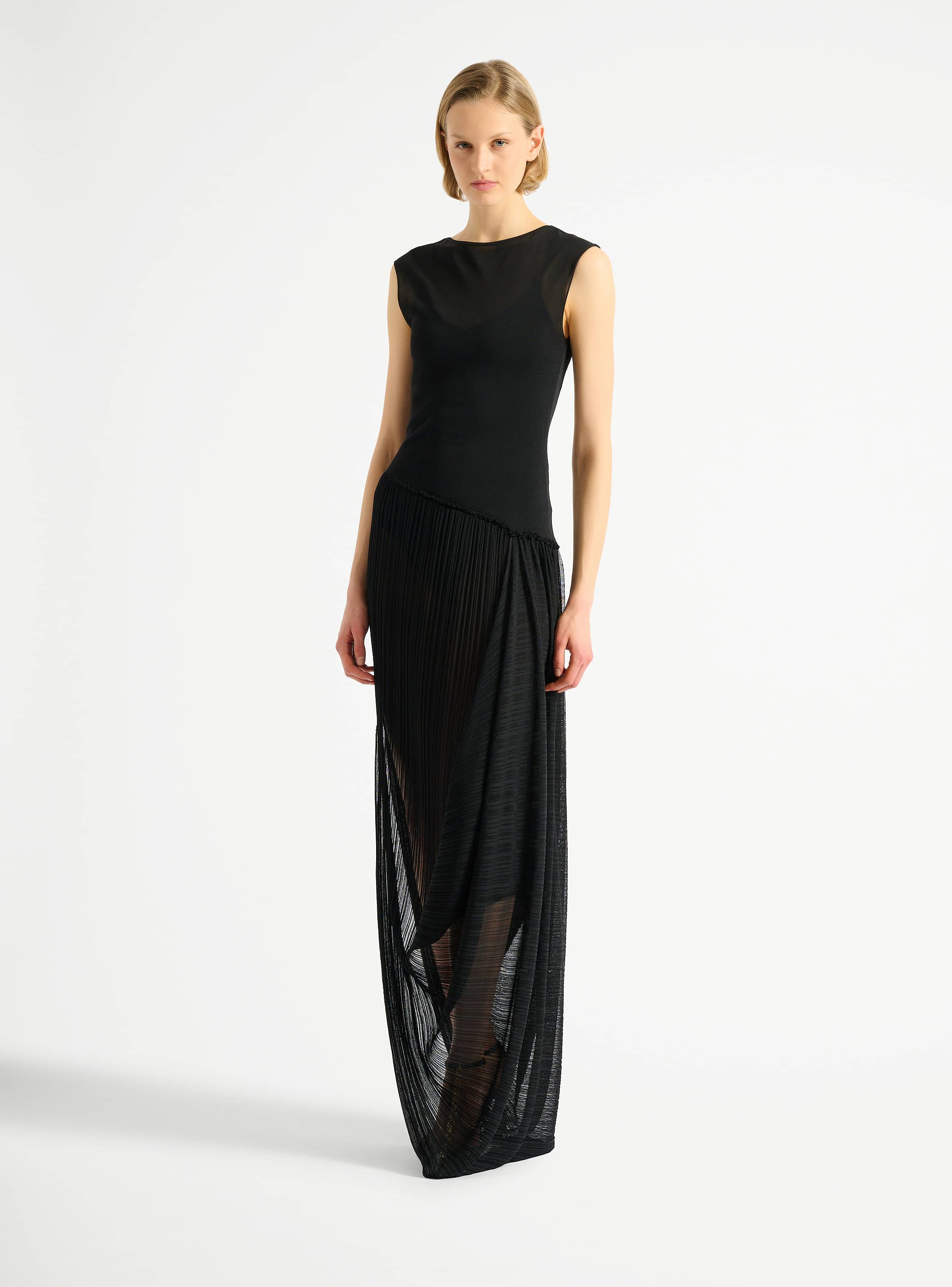 Robe longue drap&eacute;e en viscose
