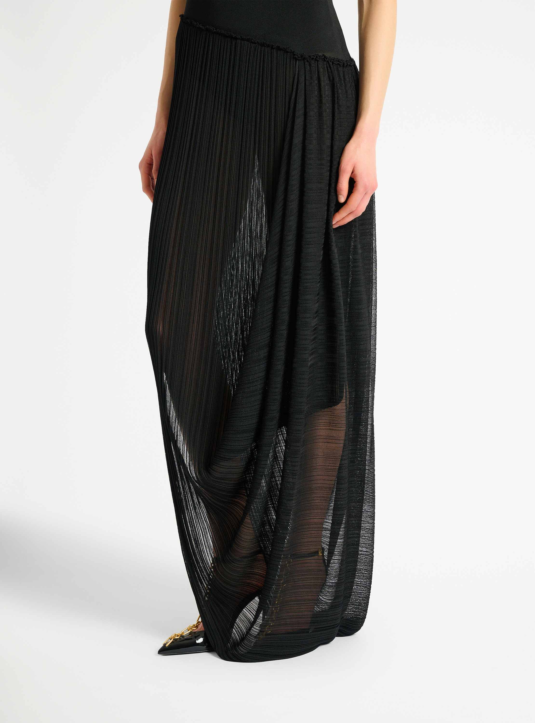 Robe longue drap&eacute;e en viscose