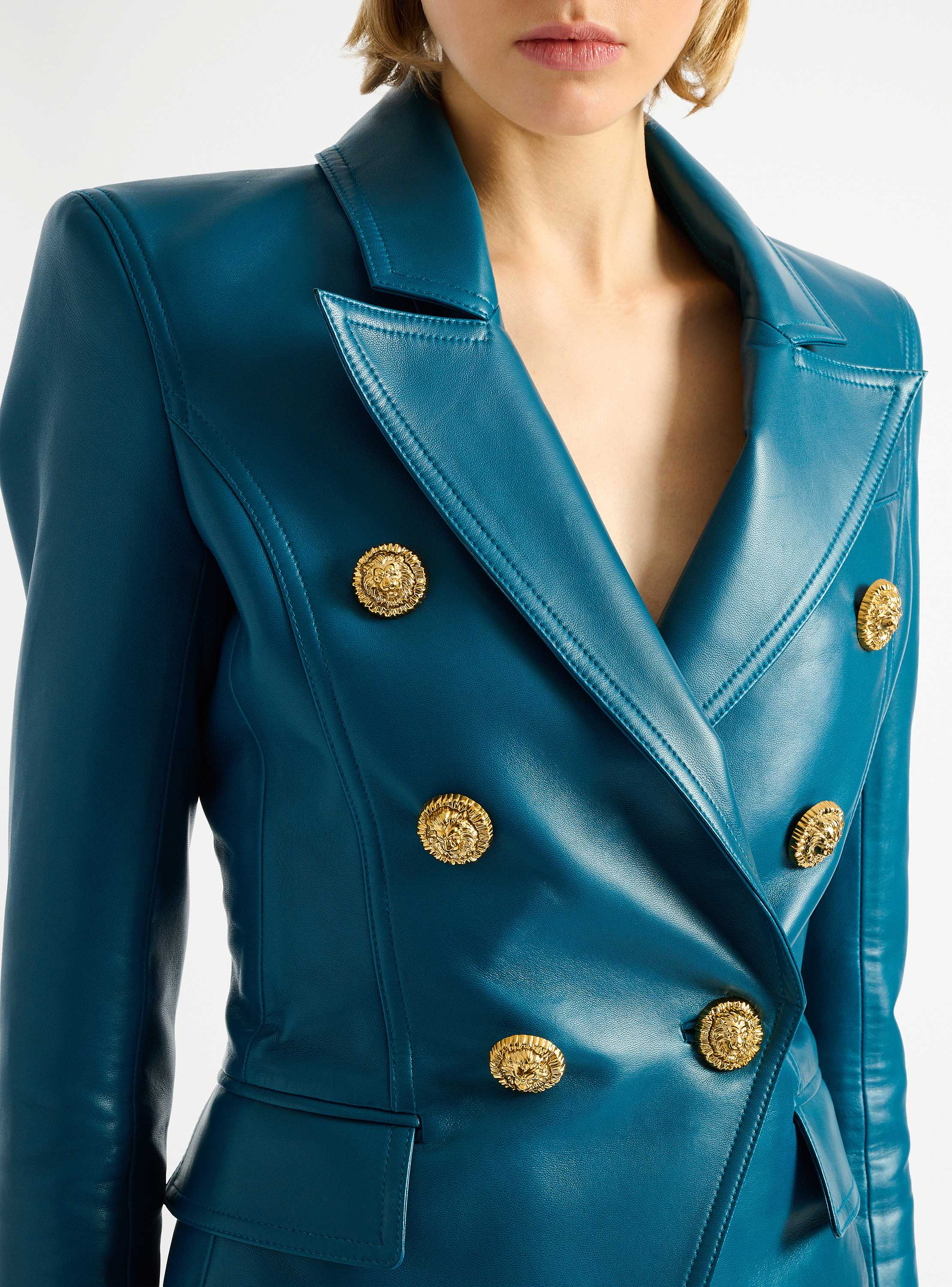 Leather 6-button jacket 
