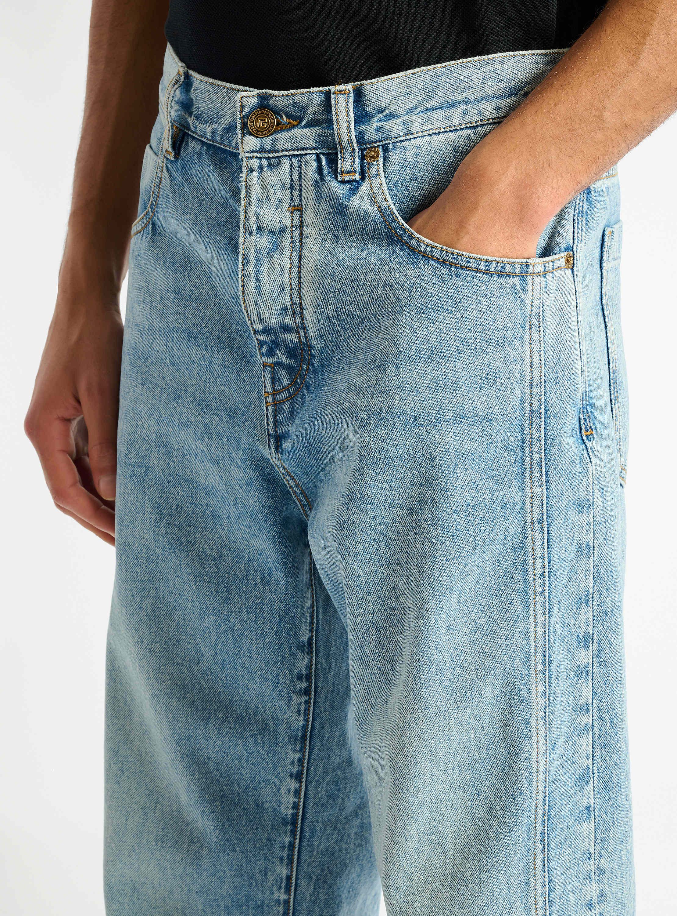 Loose-fit jeans in Light blue denim