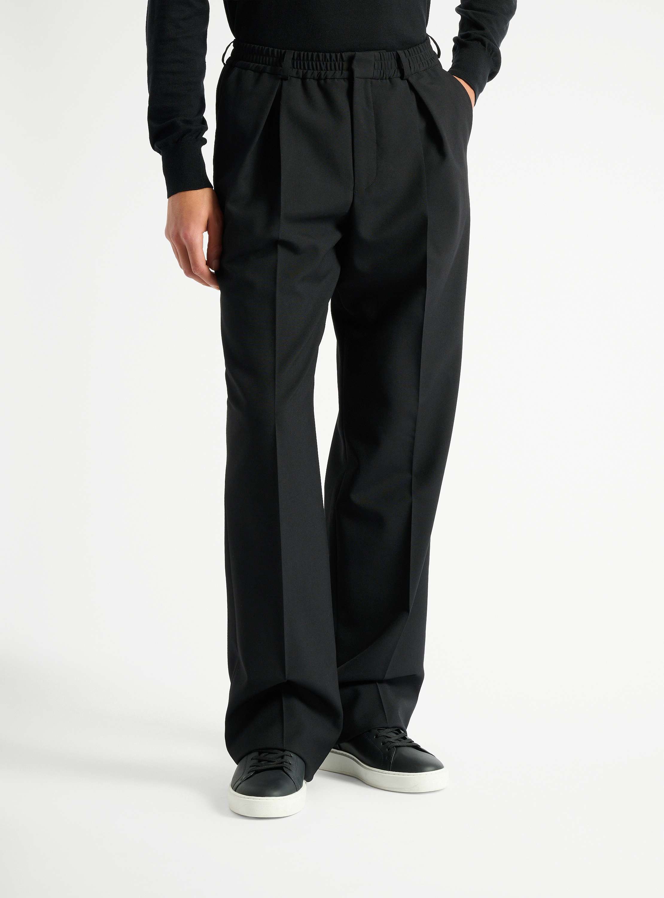 Wool trousers with elasticated waist