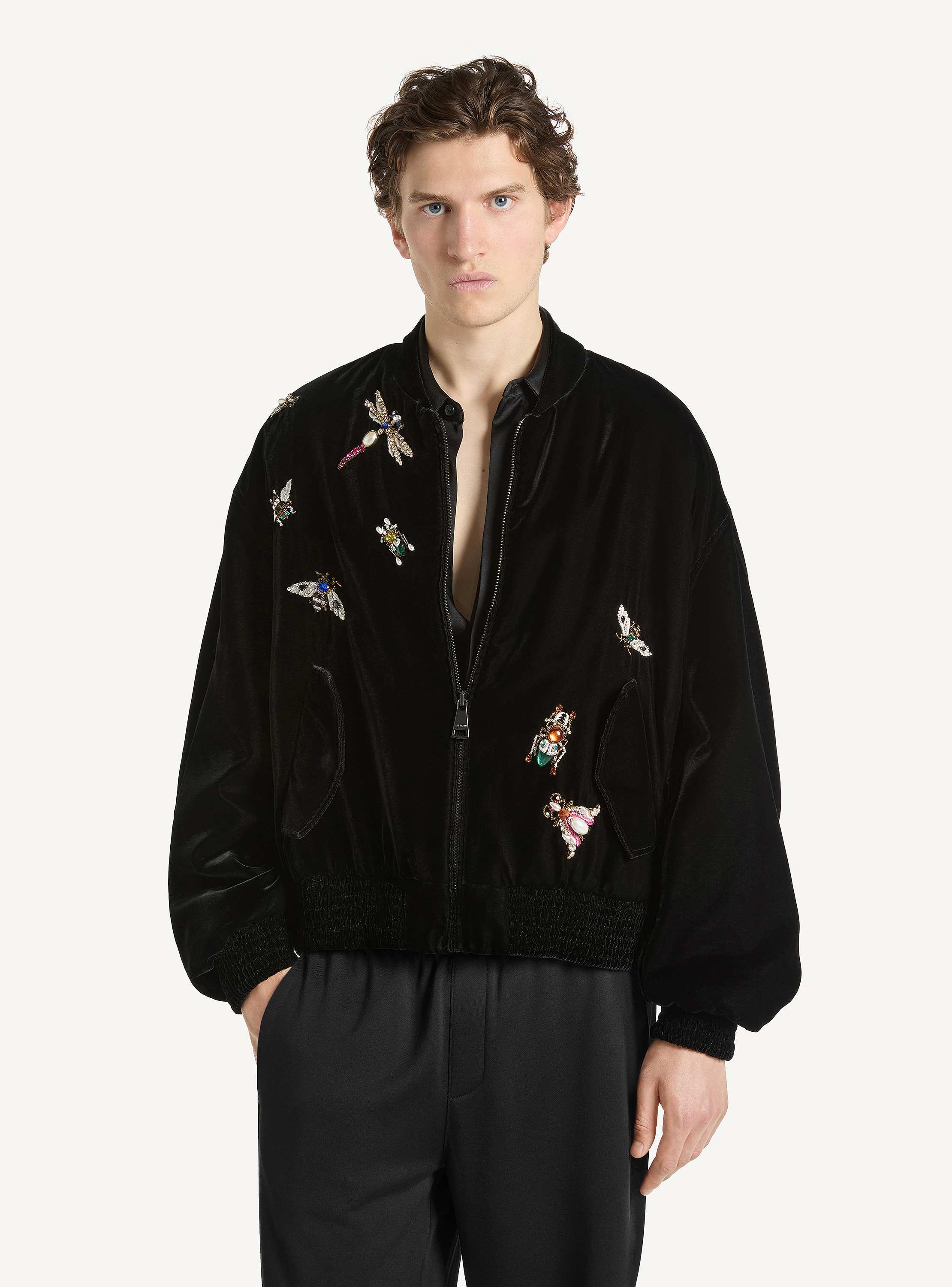 Cazadora tipo bomber bordada Balmain Insect de terciopelo