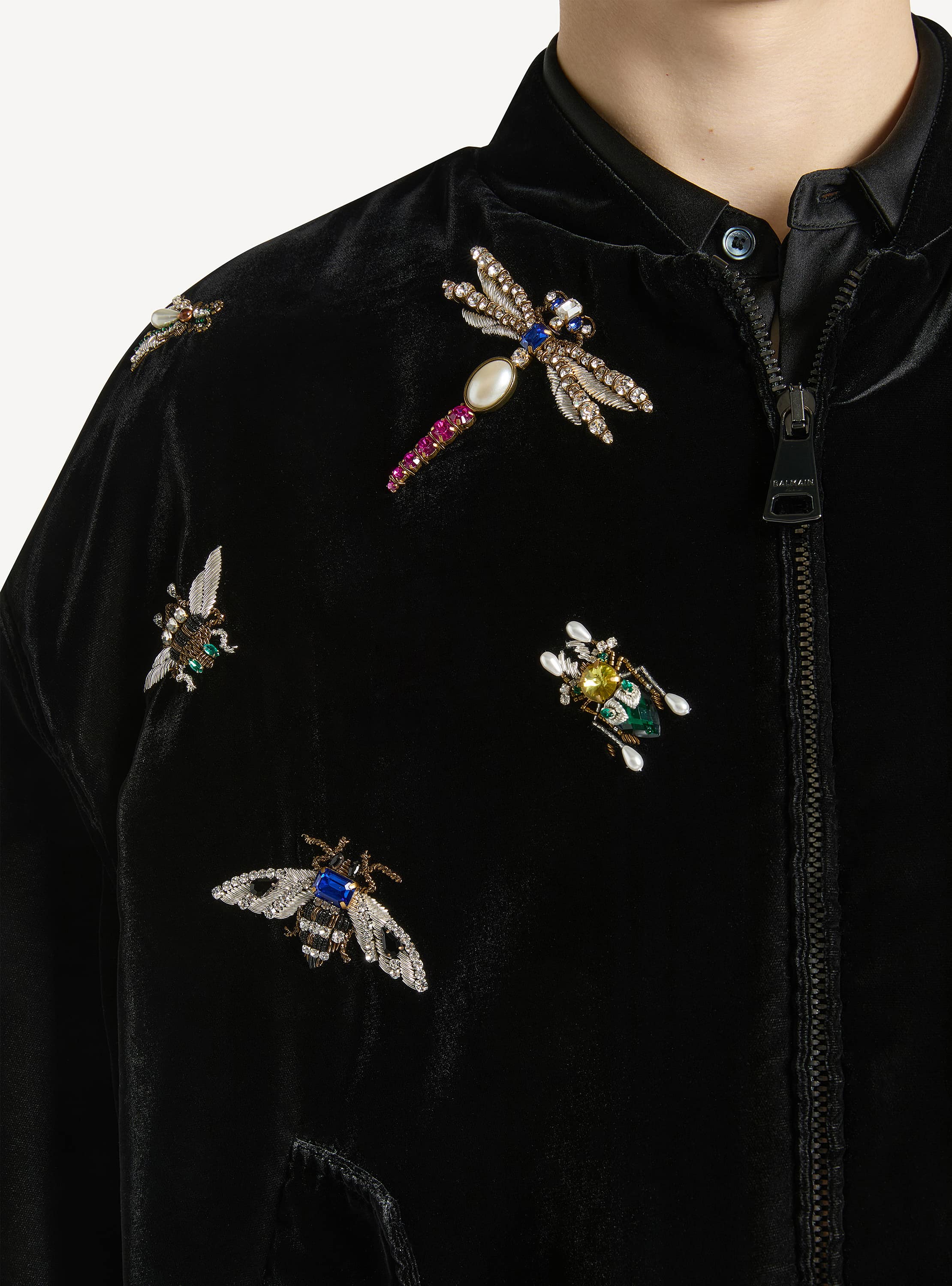 Cazadora tipo bomber bordada Balmain Insect de terciopelo